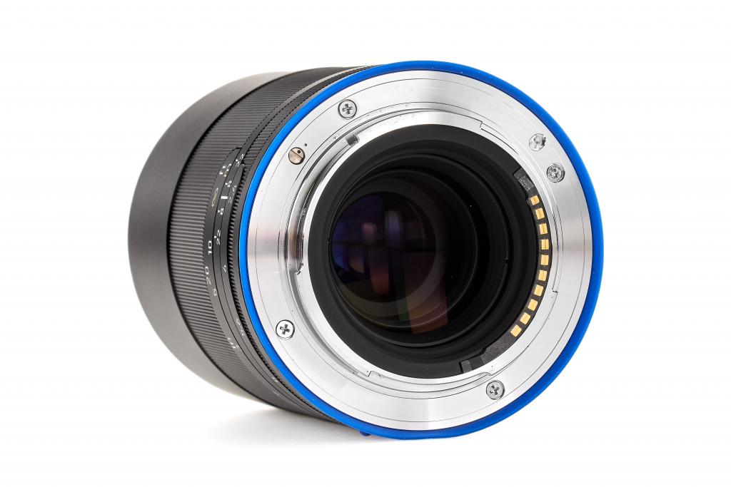 Zeiss Zeiss Loxia 1:2,4/85mm f. SonyLoxia 1:2,4/85mm f. Sony Zeiss Zeiss Loxia 1:2,4/85mm f. SonyLoxia 1:2,4/85mm f. Sony