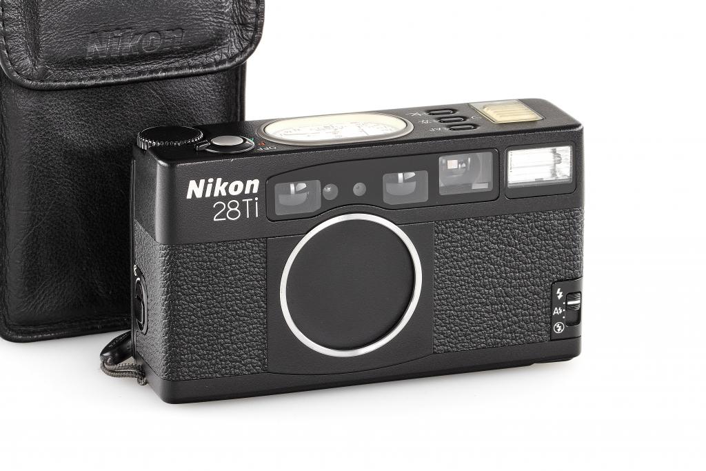 Nikon 28TI