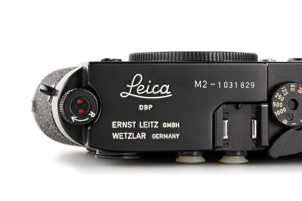 Leica M2 black paint