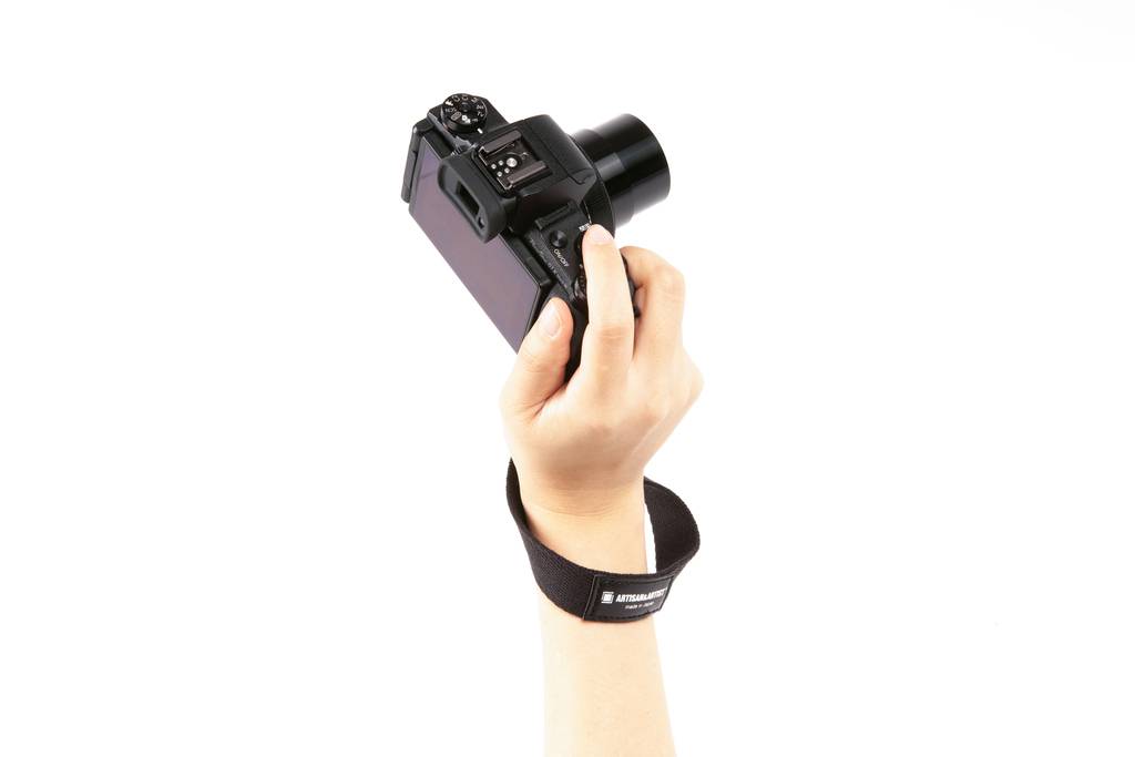Artisan&Artist Acrylic camera strap ACAM 296 BLK
