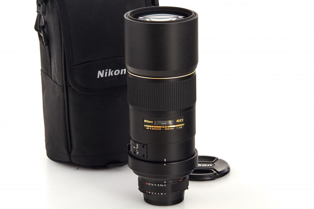 Nikon AF-S 300/4 D ED