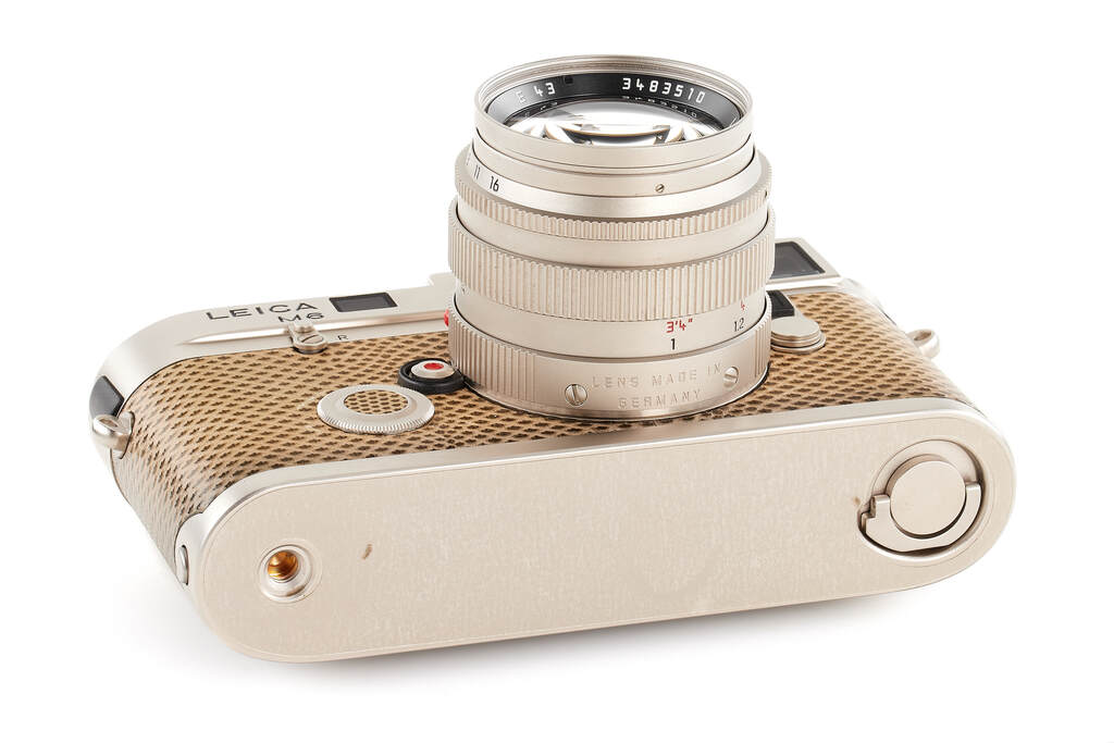 Leica M6 Platin '150 Years' set 10450