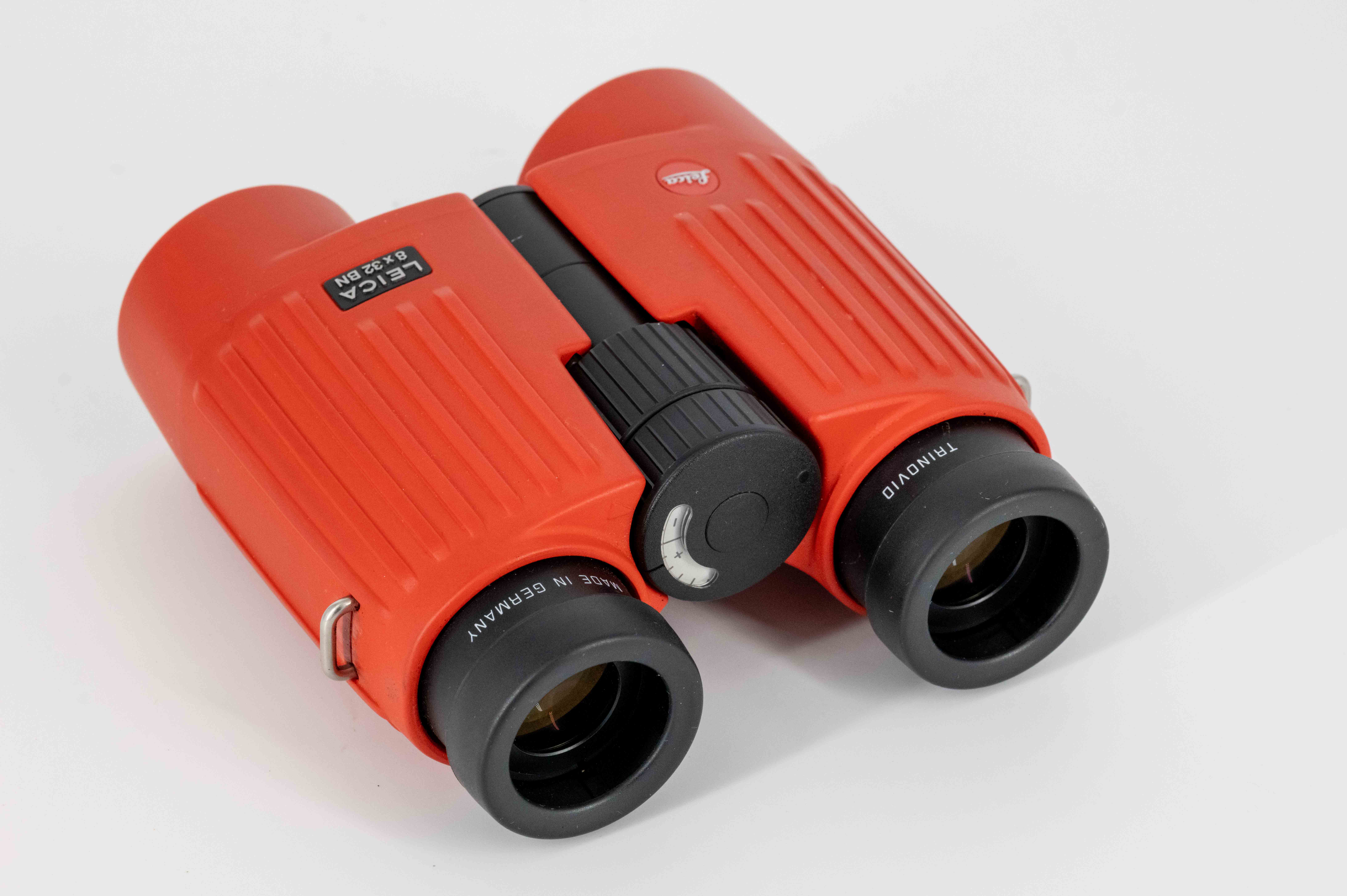 TRINOVID 8x32 BN, rot