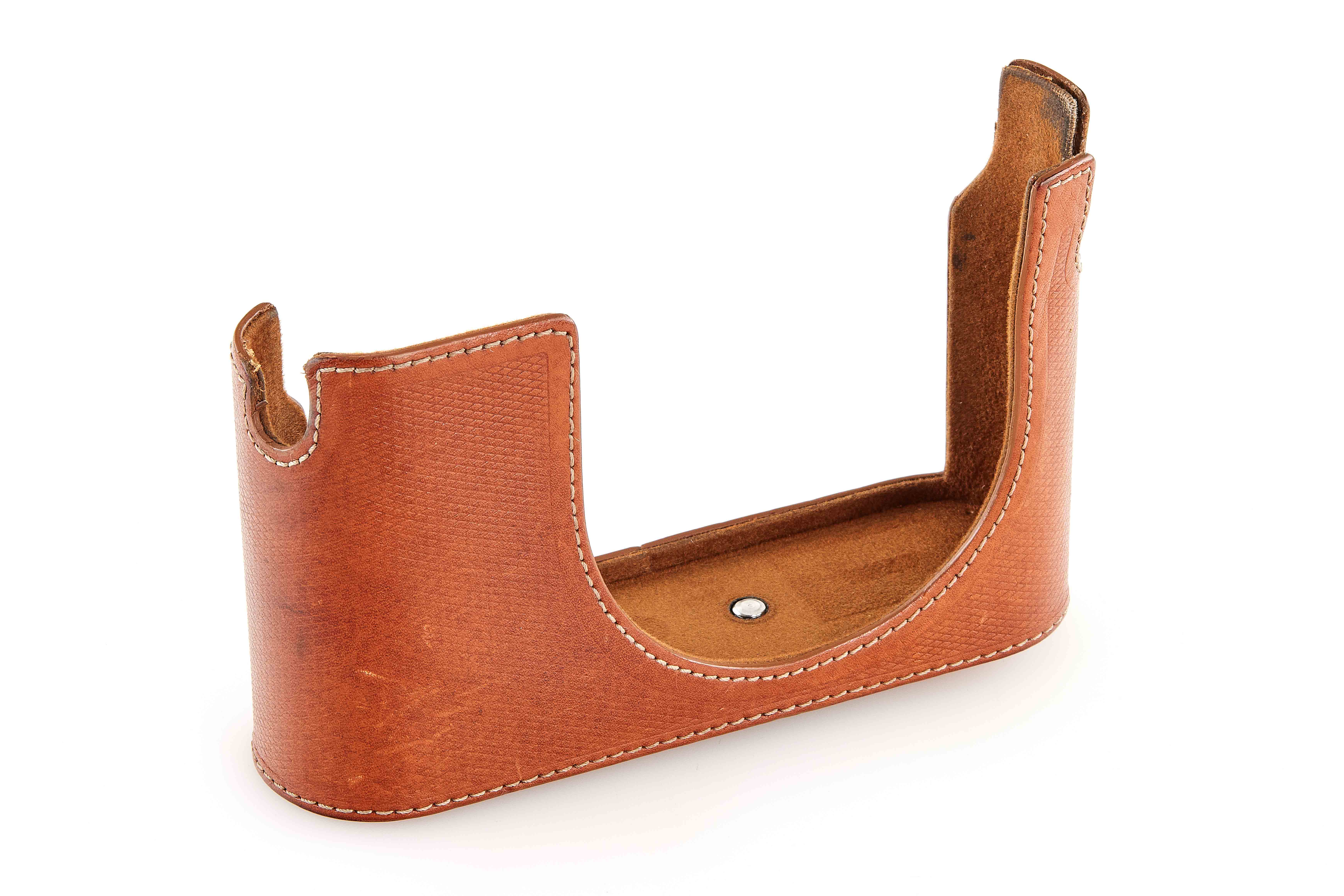 Leica Q2, schwarz, Version E,U,JP (19050)