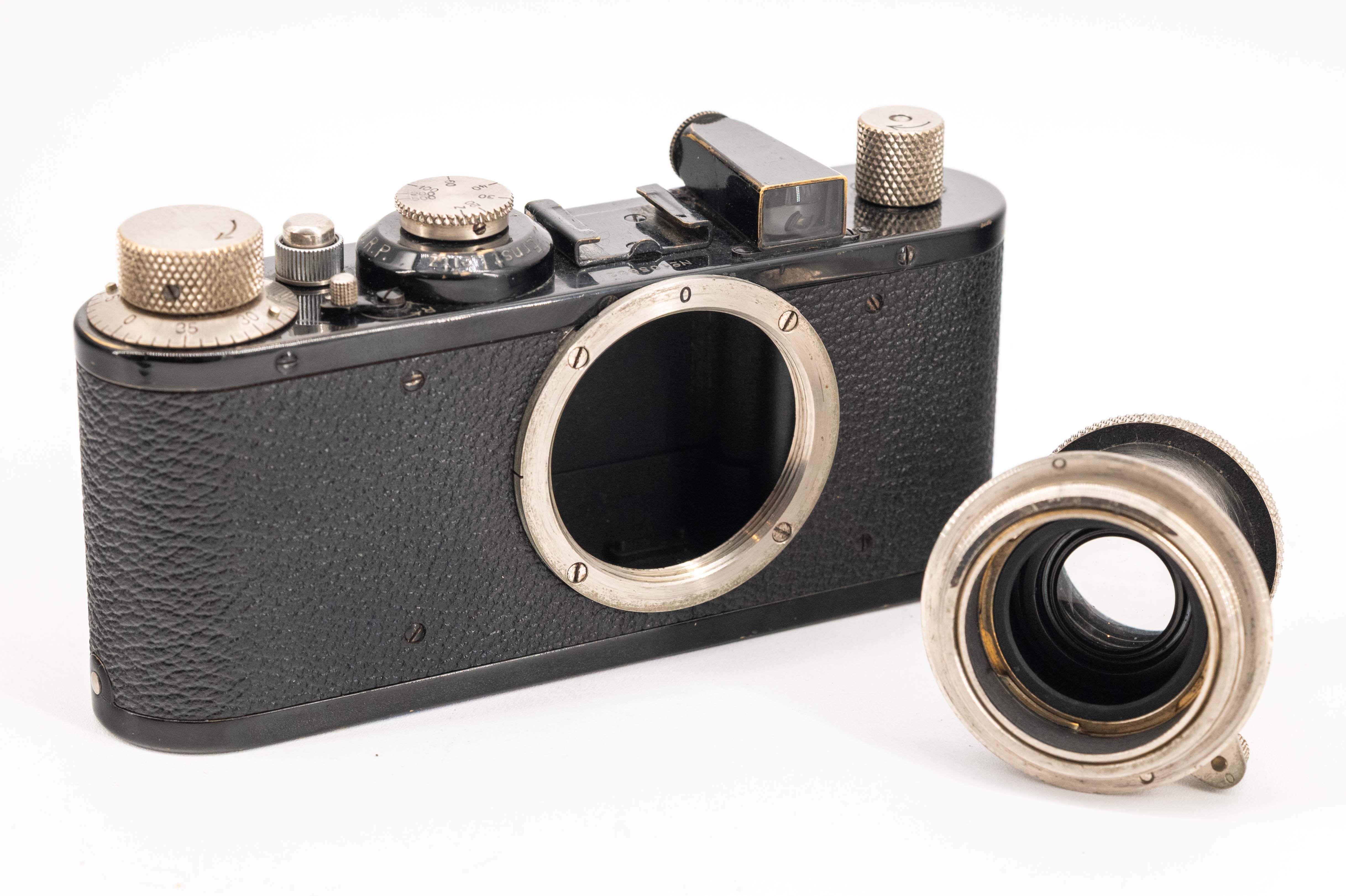 Leica Standard Black Outfit