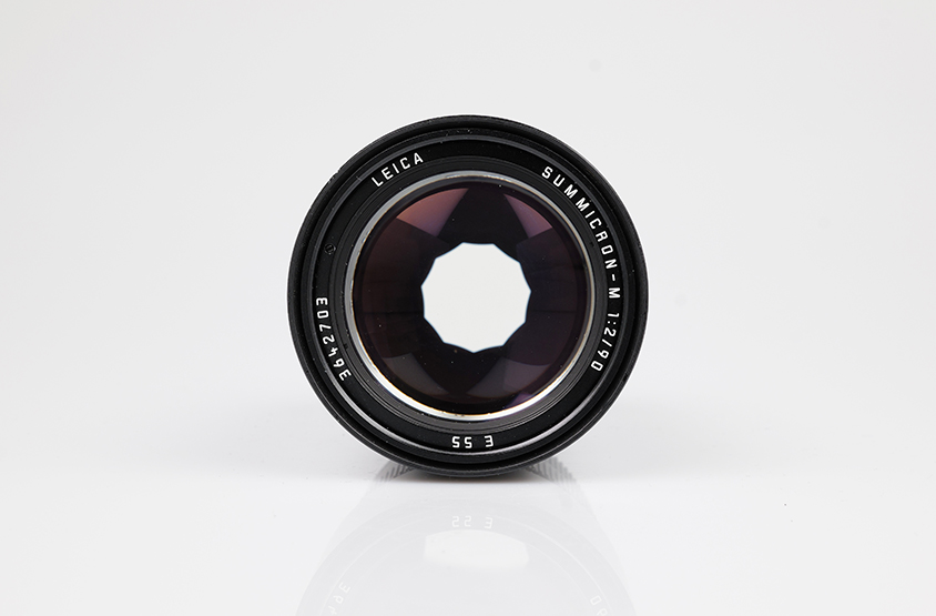 LEICA SUMMICRON-M 1:2/90 MM