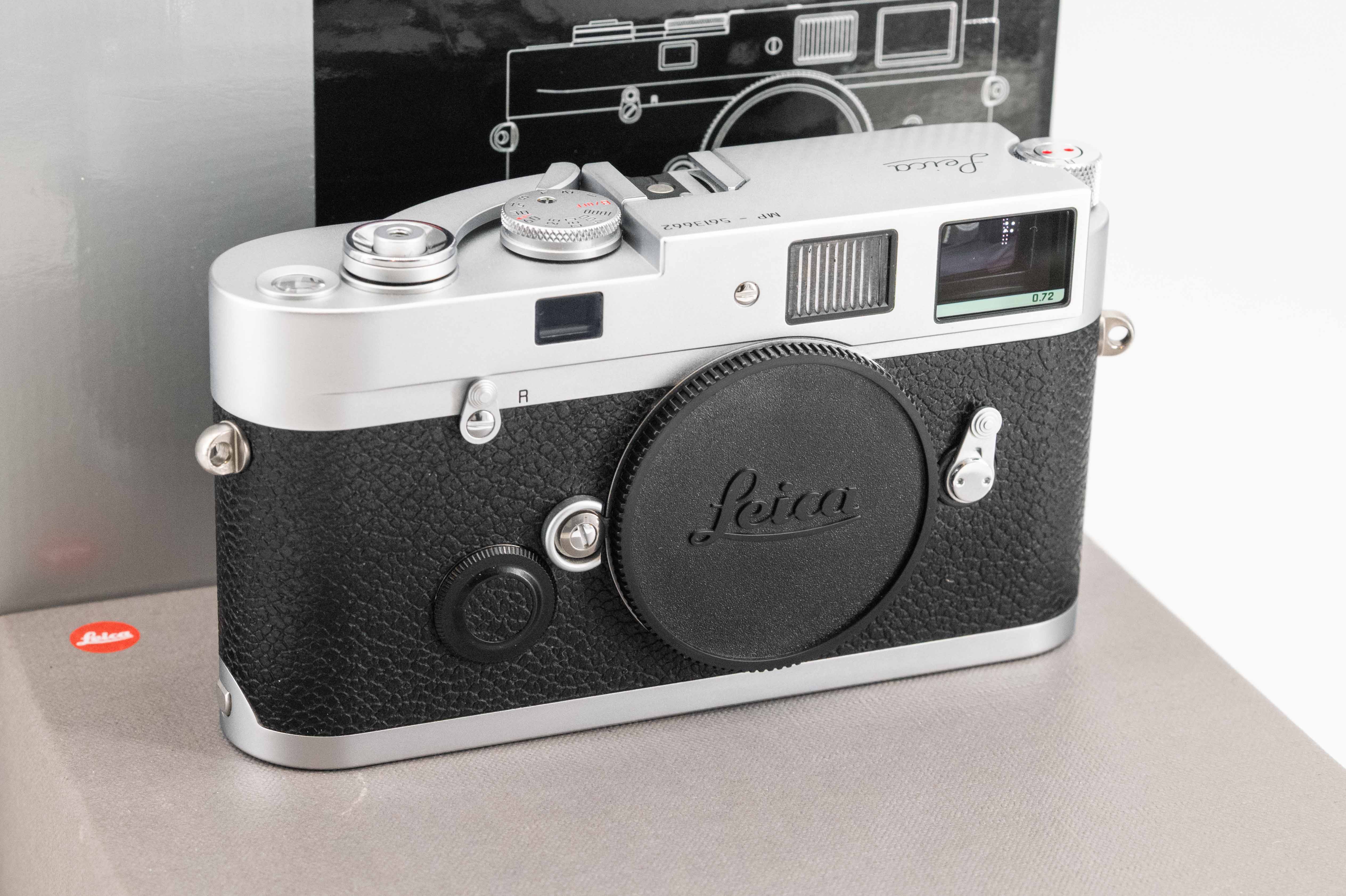 Leica MP 0.72x Silver Chrome 10301 | Leica Camera Classic