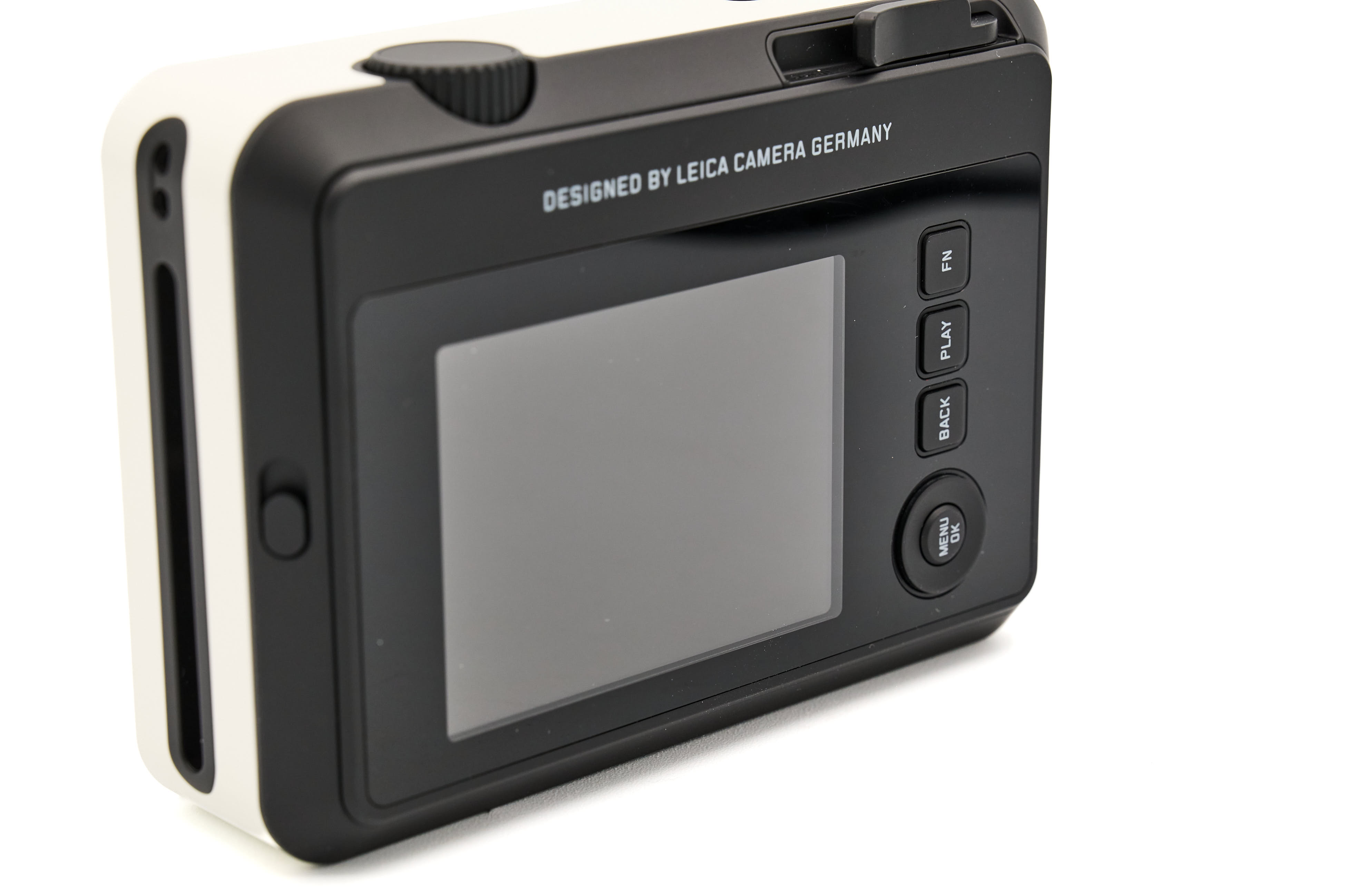 Leica Sofort 2 White - ex Demo