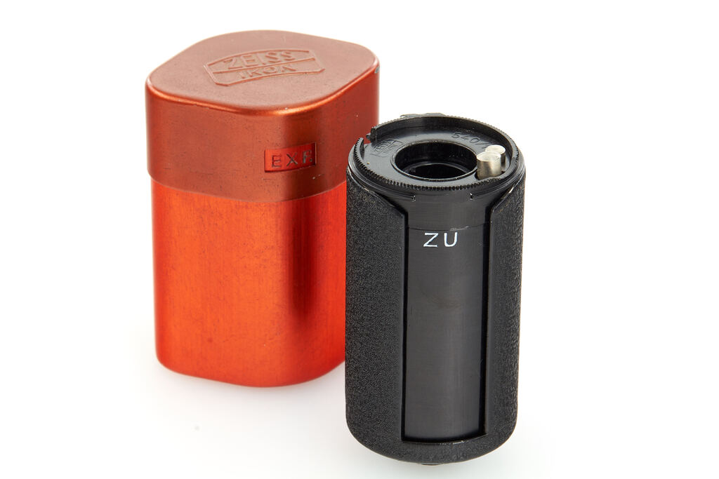 Zeiss Ikon 540/1 Film Spool red Zeiss Ikon 540/1 Film Spool red