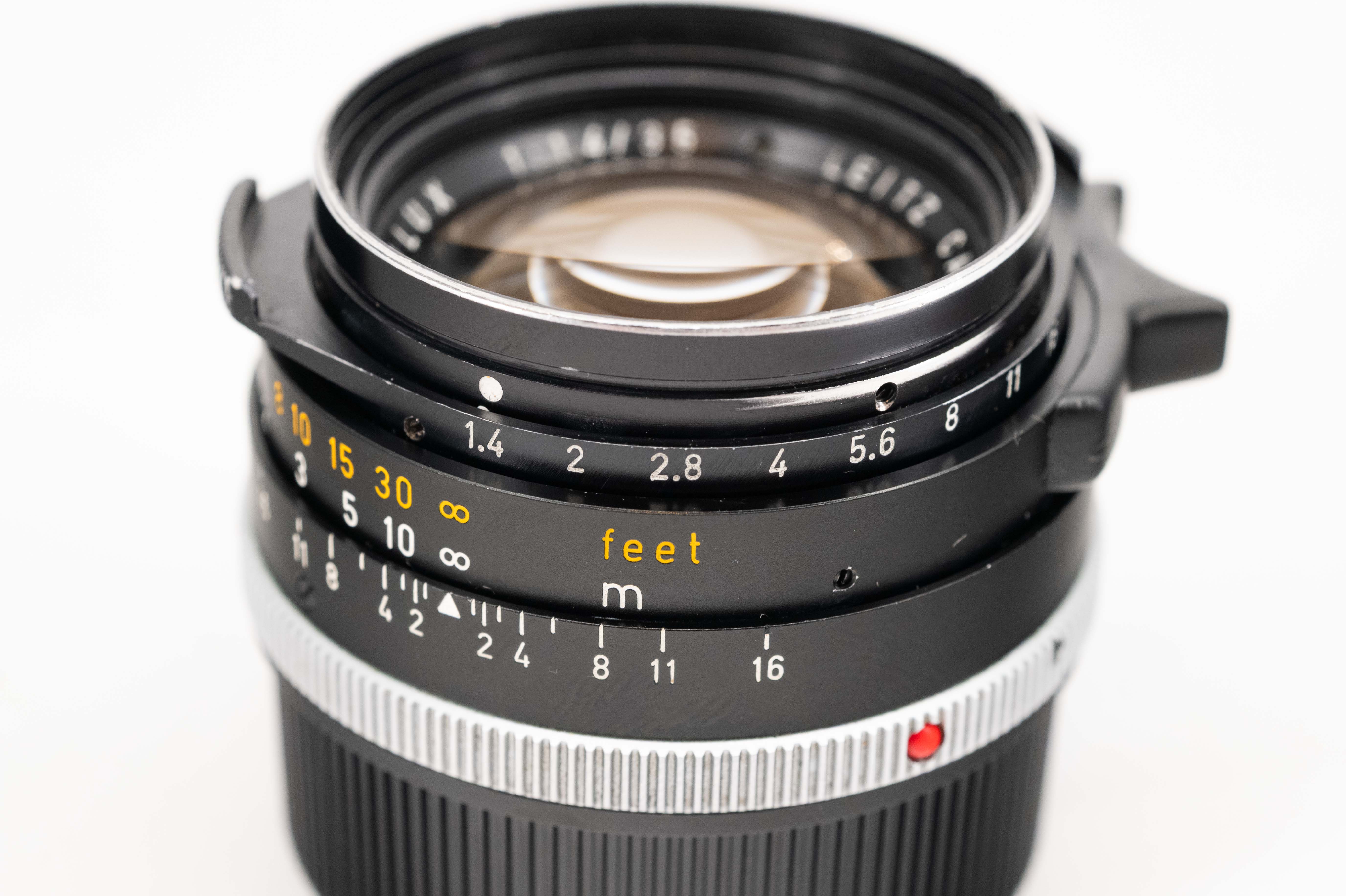 Leica Summilux-M 35mm f/1.4 V2 11870