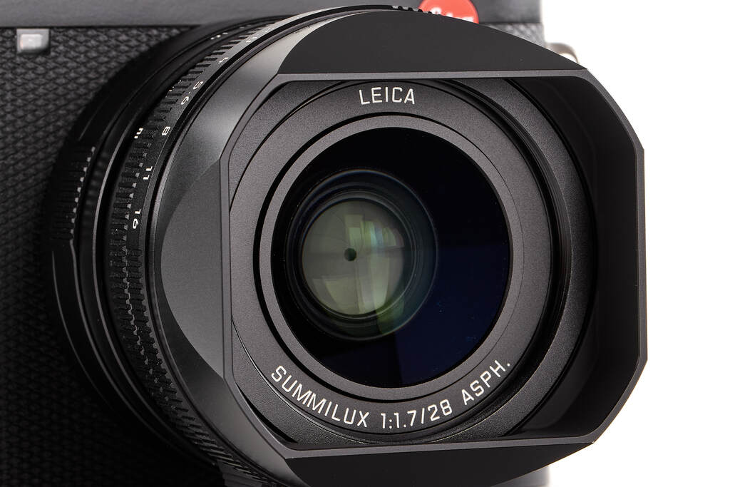 Leica Q3 19081 - like new with 2 years guarantee Leica Q3 19081 - like new with 2 years guarantee