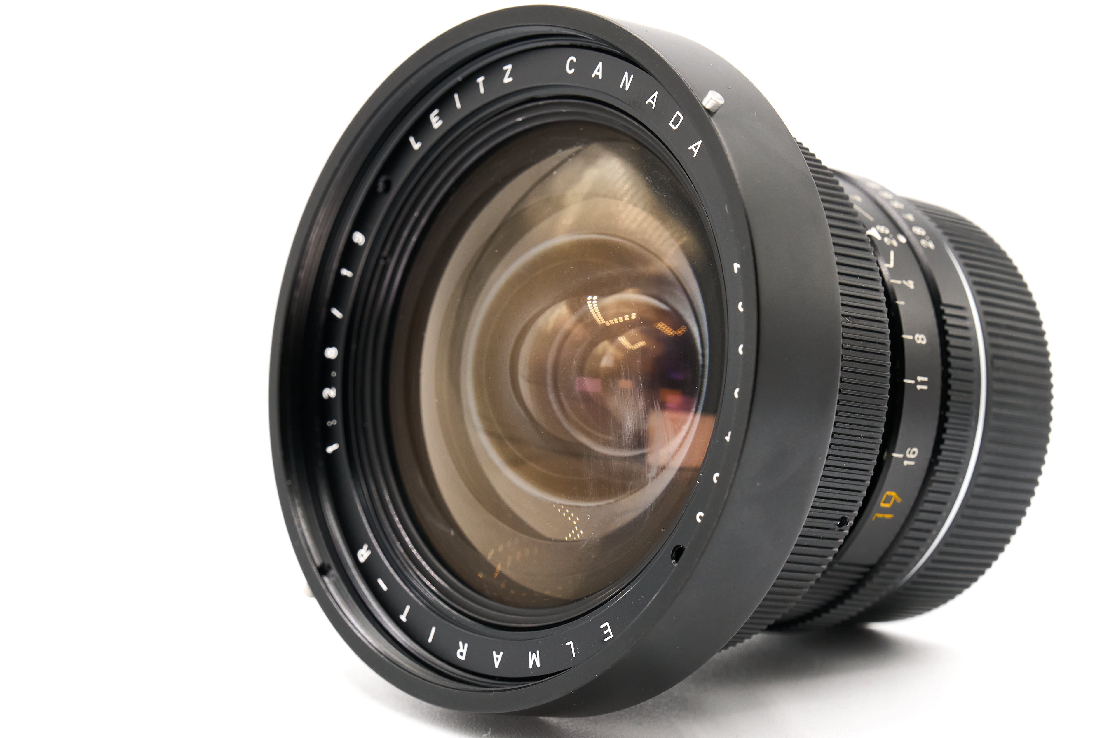 Leica Elmarit-R 19mm f/2.8 - Prima Versione 11225 Leica Elmarit-R 19mm f/2.8 - Prima Versione 11225