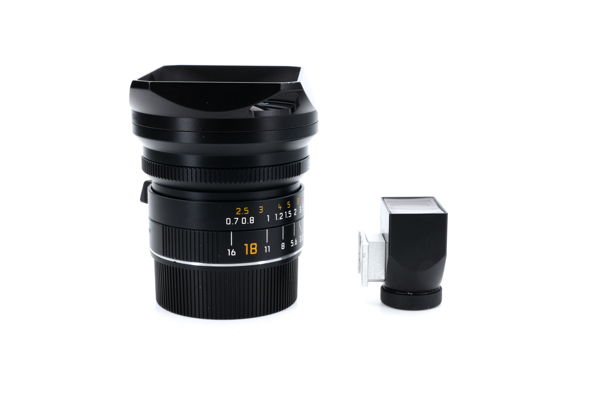 LEICA SUPER-ELMAR-M 3.8/18 ASPH. black anodised with viewfinder 18mm