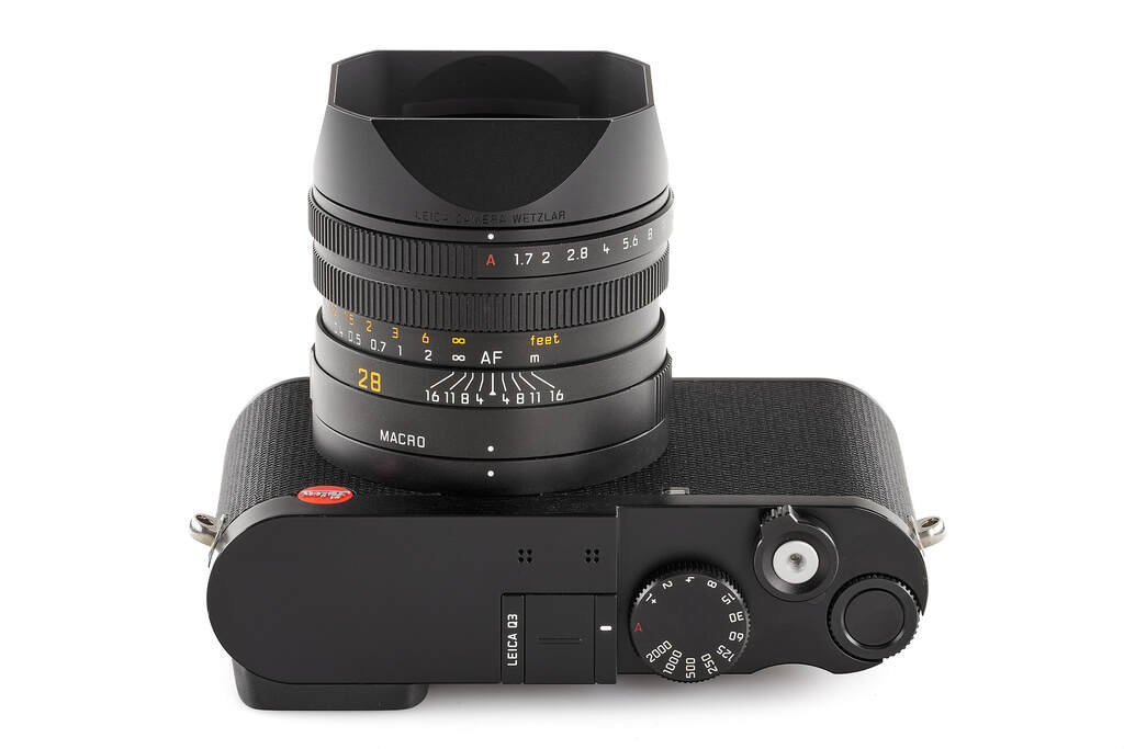 Leica Q3 19080 - with 1 year guarantee Leica Q3 19080 - with 1 year guarantee