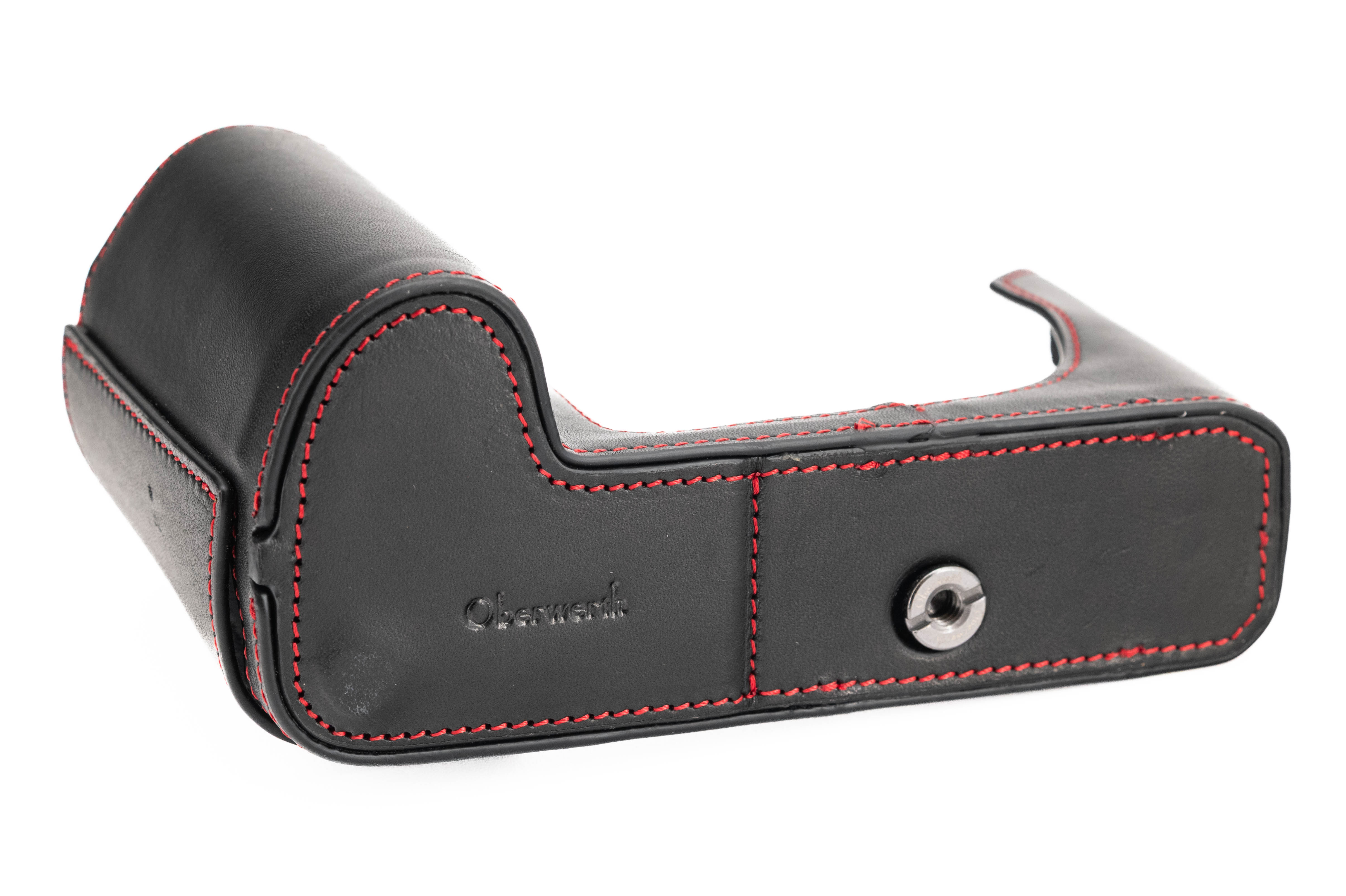 Oberwerth SL2 Half Case - Black with Red Stitching Oberwerth SL2 Half Case - Black with Red Stitching