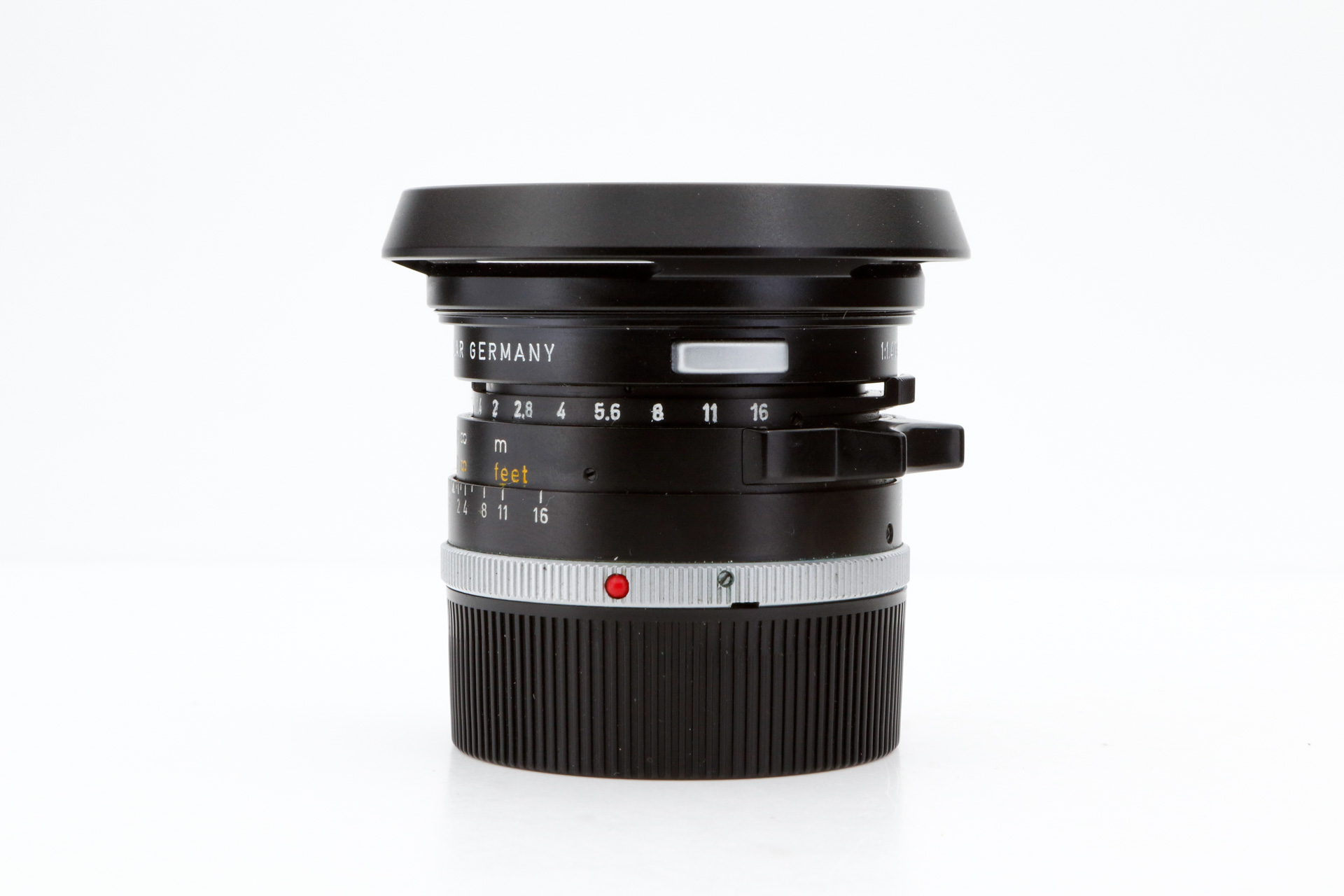 LEICA Summilux-M 1,4/35mm with original packaging LEICA Summilux-M 1,4/35mm with original packaging