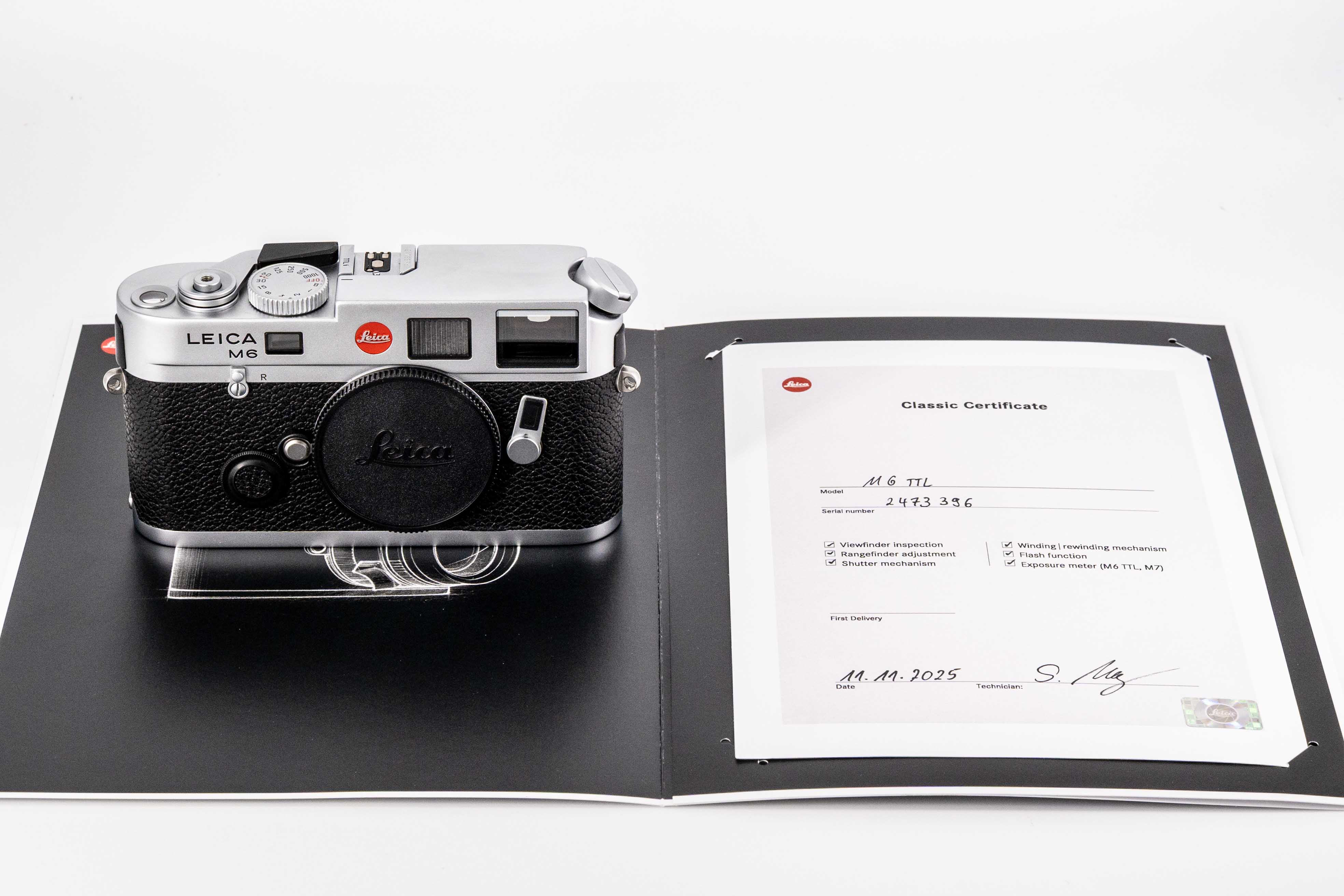 M6 TTL 0.72, silver chrome-plated