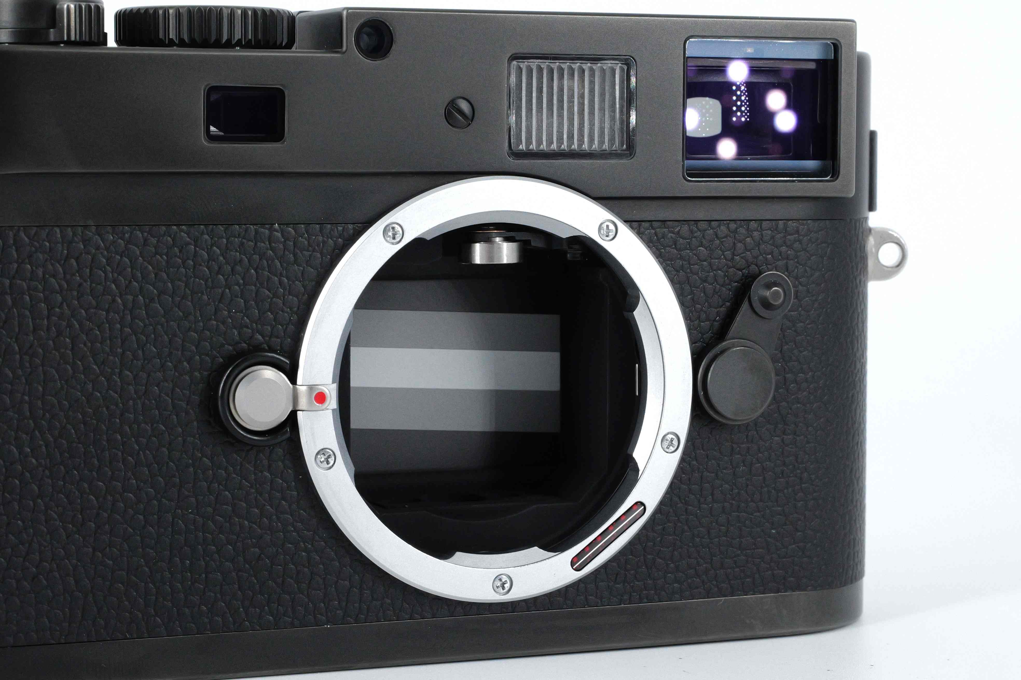 M Monochrom, black chrome finish