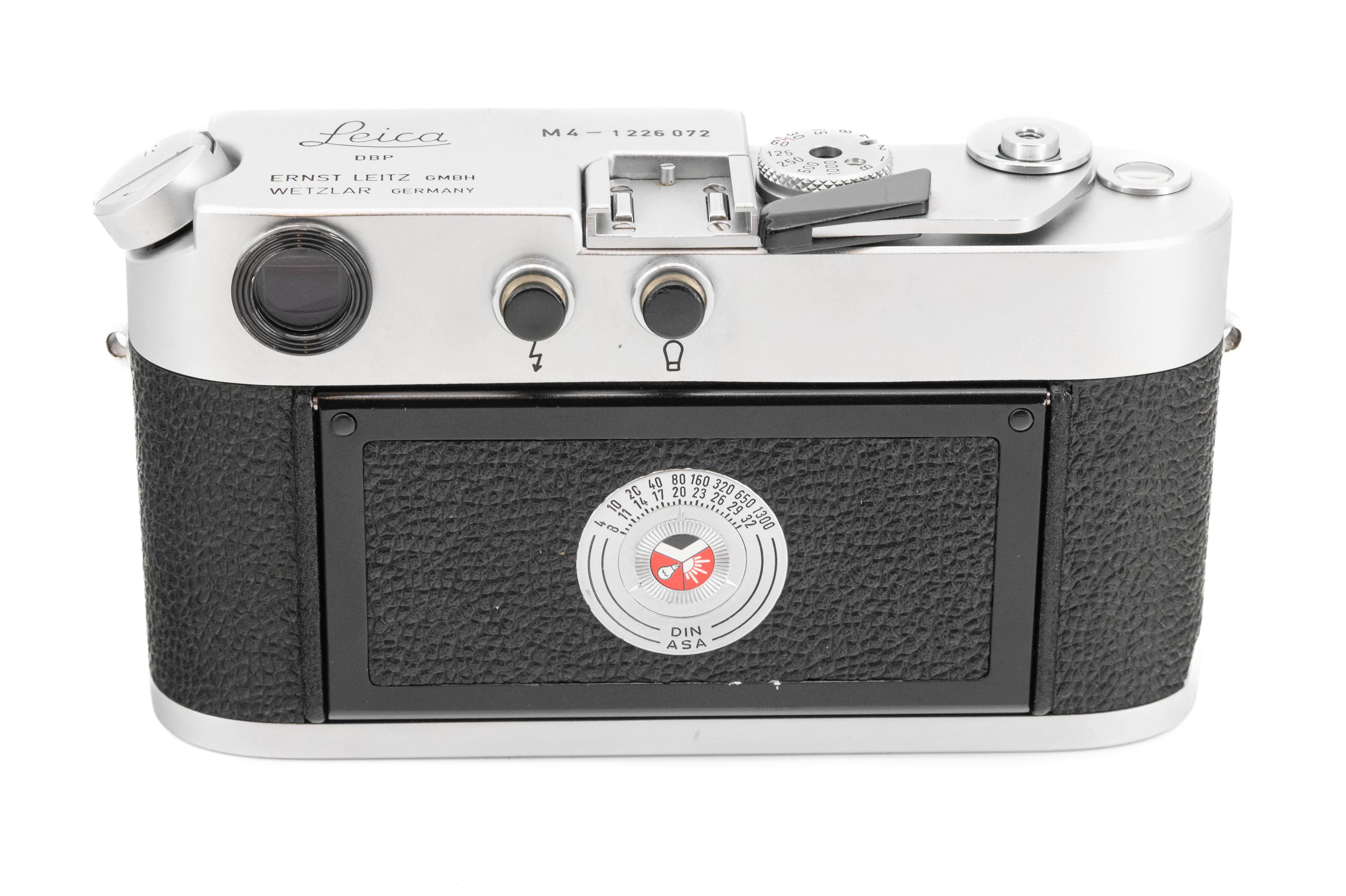 Leica M4 Silver Chrome Outfit 10400