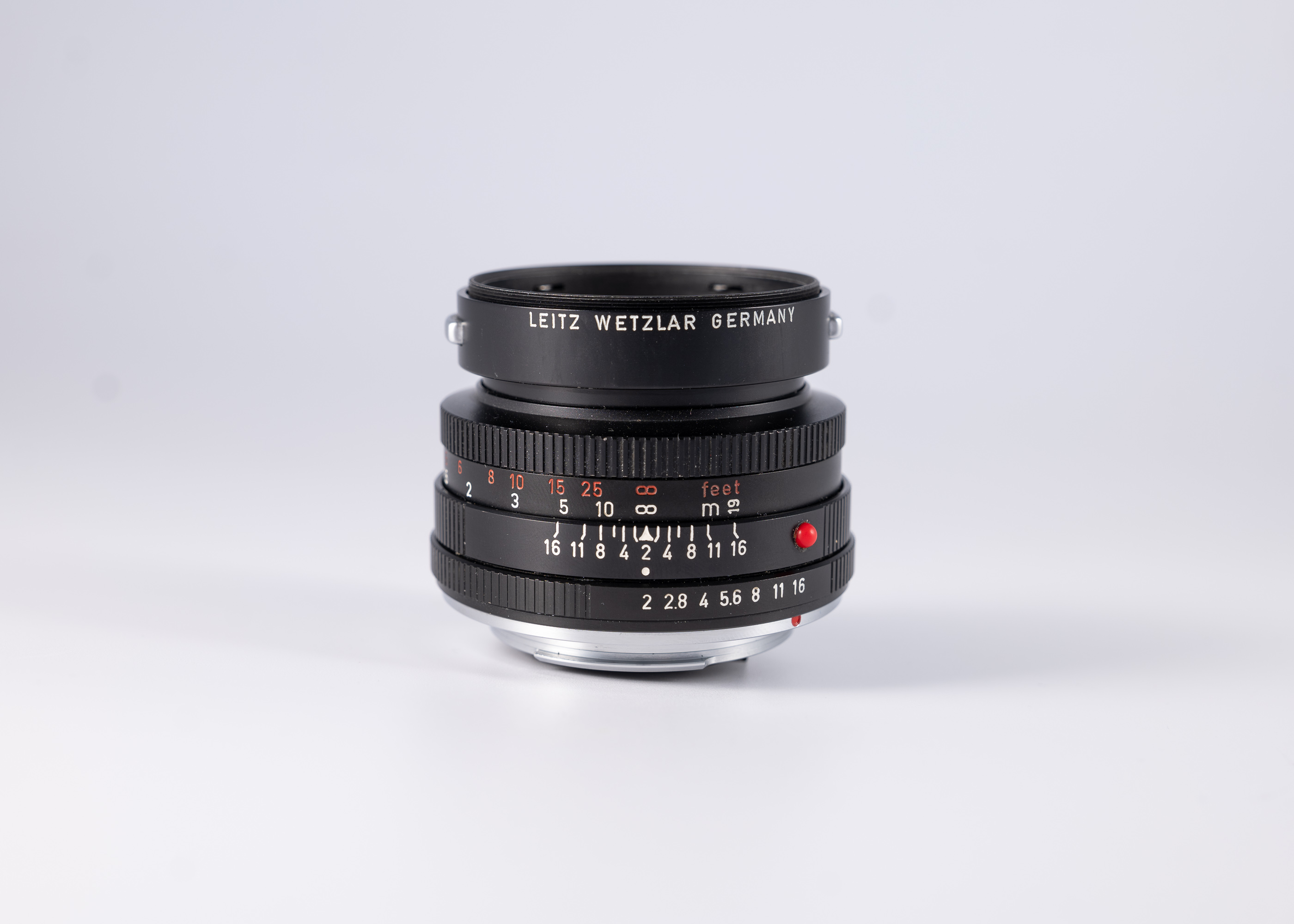 Leica Summicron-R 1:2,0/50 mm., black.