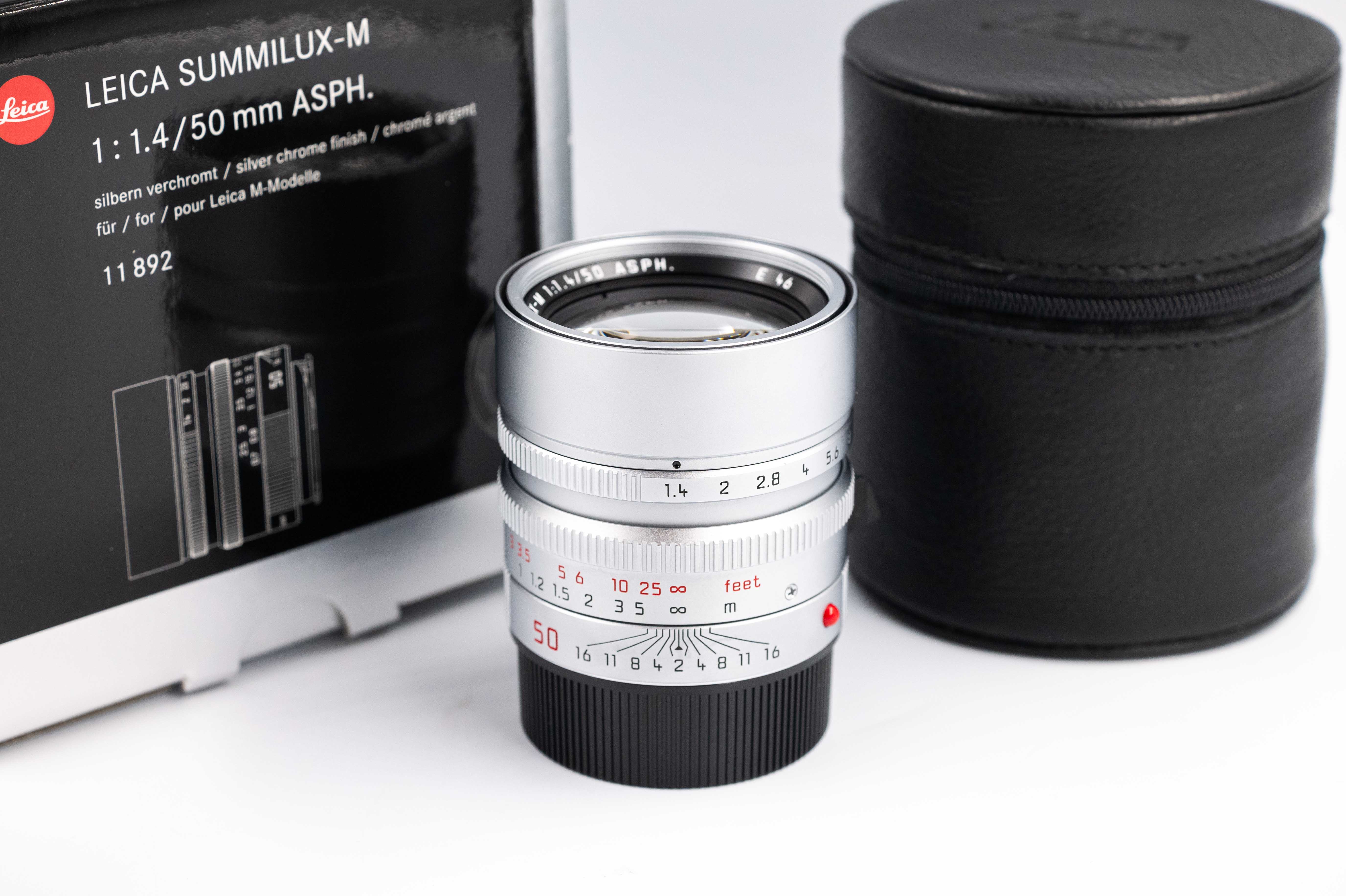 Leica Ex-Demo Summilux-M 50mm f/1.4 ASPH Silver Chrome 11892 - With full warranty