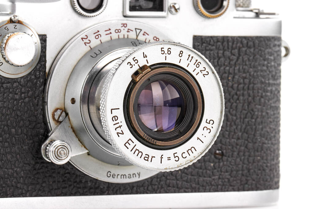 Leica IIIf Red Dial w. self-timer outfit - with full CLA
