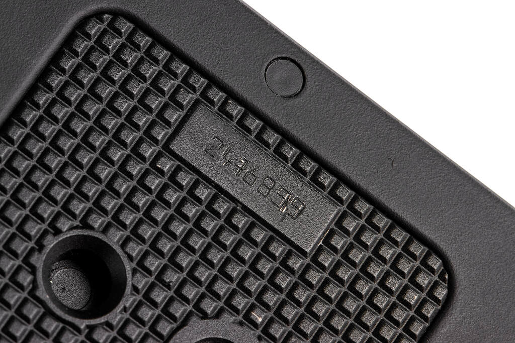 Leica R8 black 10081