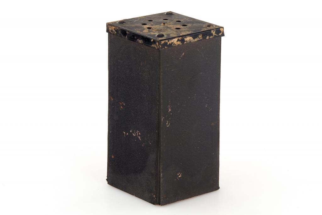 Early Folding Darkroom Lamp Early Folding Darkroom Lamp