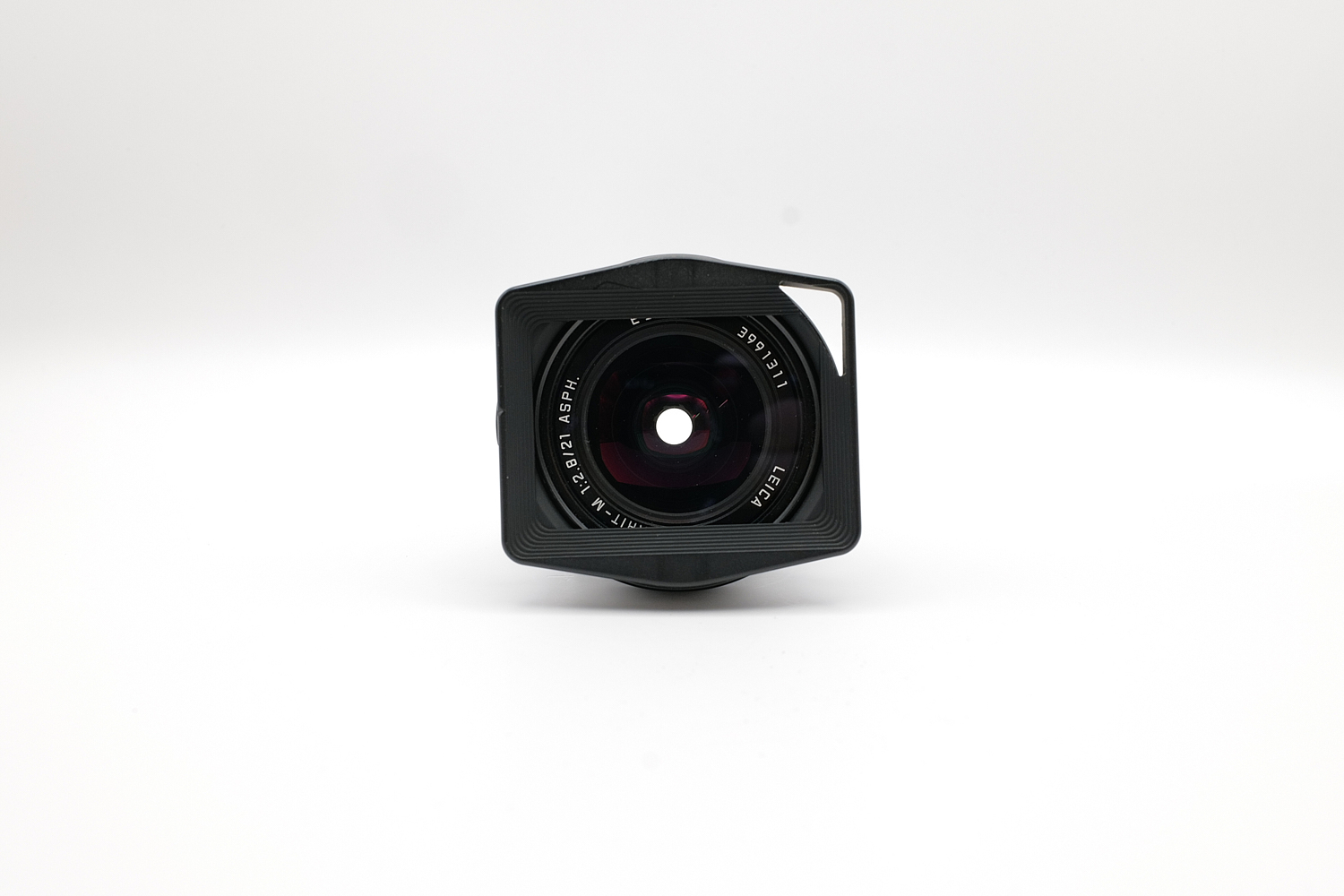Leica Elmarit-M f/2.8/21 mm ASPH.(Disc) Leica Elmarit-M f/2.8/21 mm ASPH.(Disc)