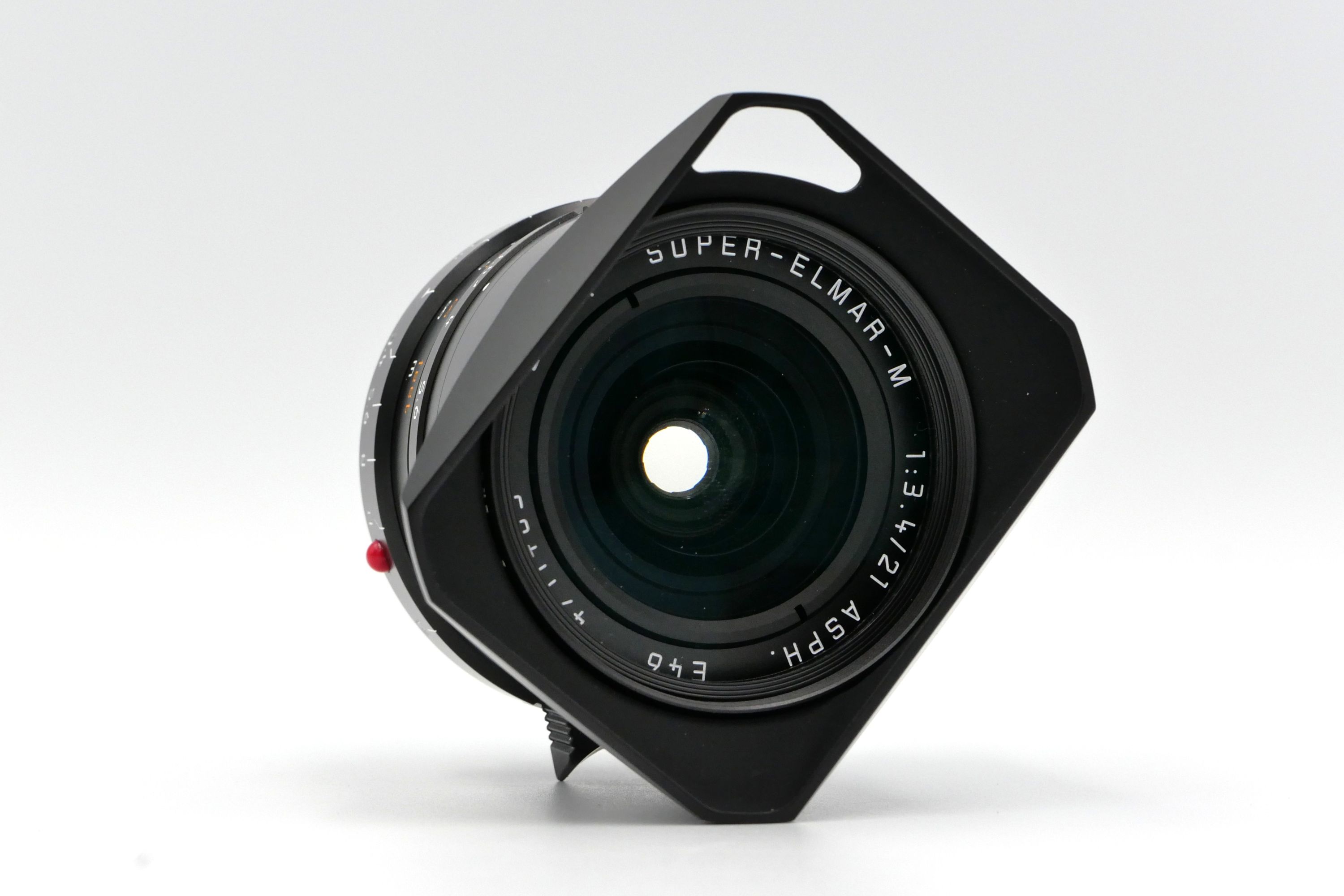21mm Leica f⁄3.4 Super-Elmar-M ASPH f3.4 Black Super ASPH, Review 