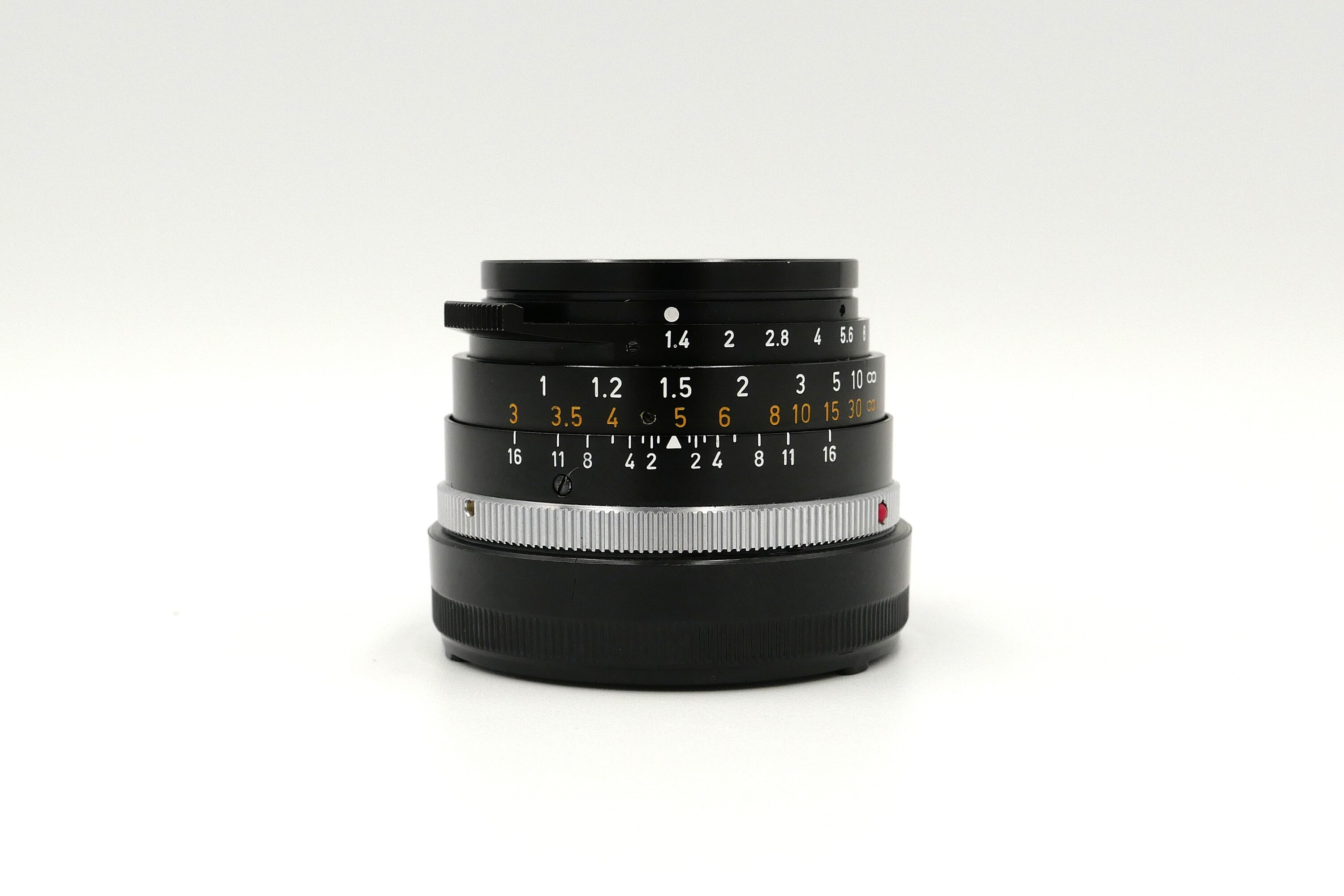 Leica Summilux-M 35mm f1.4