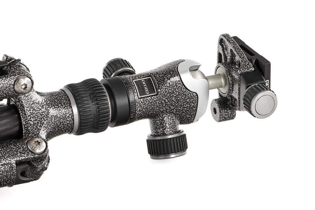 Gitzo Traveller, Serie 1, 4X Carbon, mit Kugelkopf Gitzo Traveller, Serie 1, 4X Carbon, mit Kugelkopf