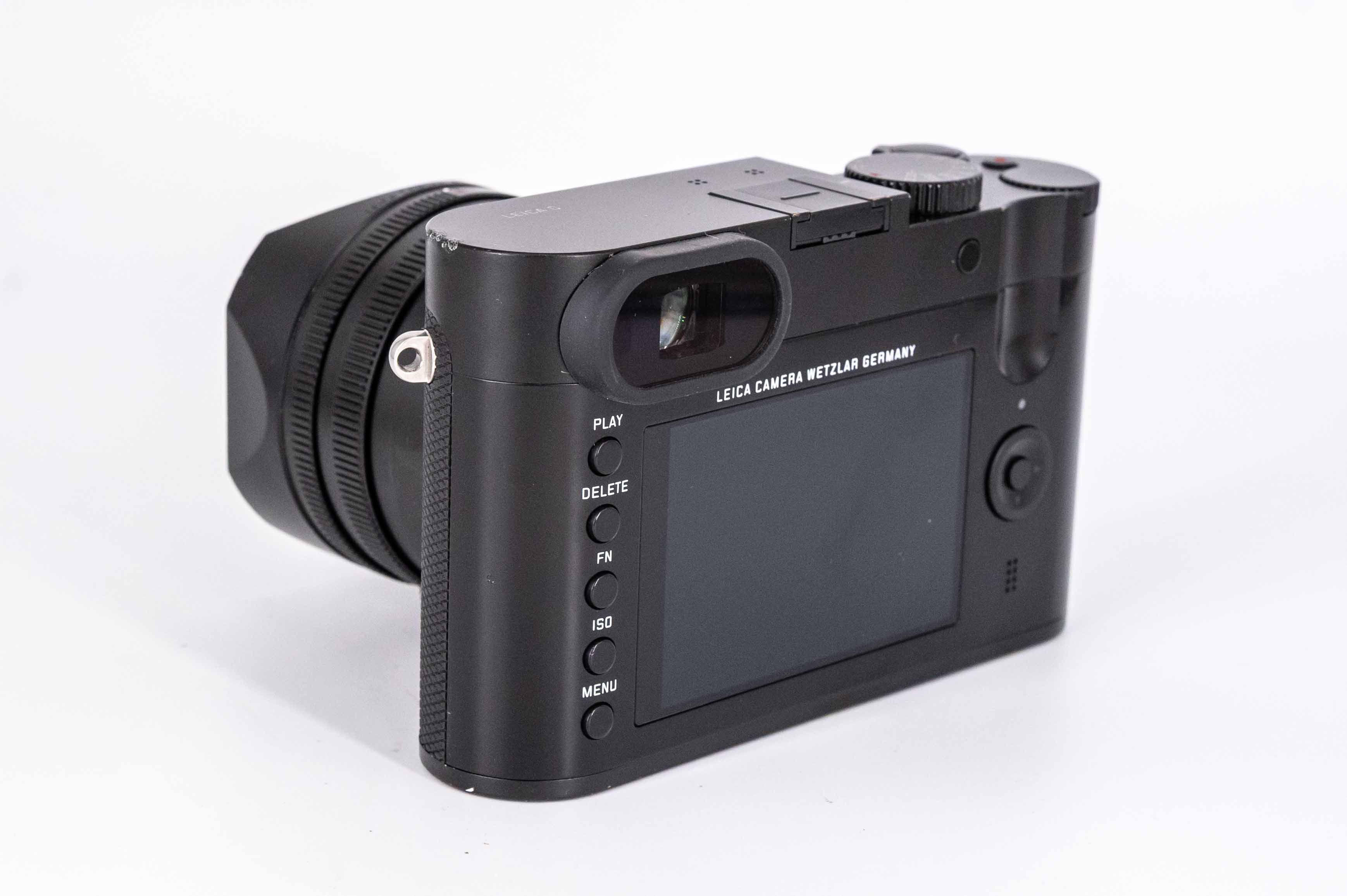 Q (Type 116), black anodised