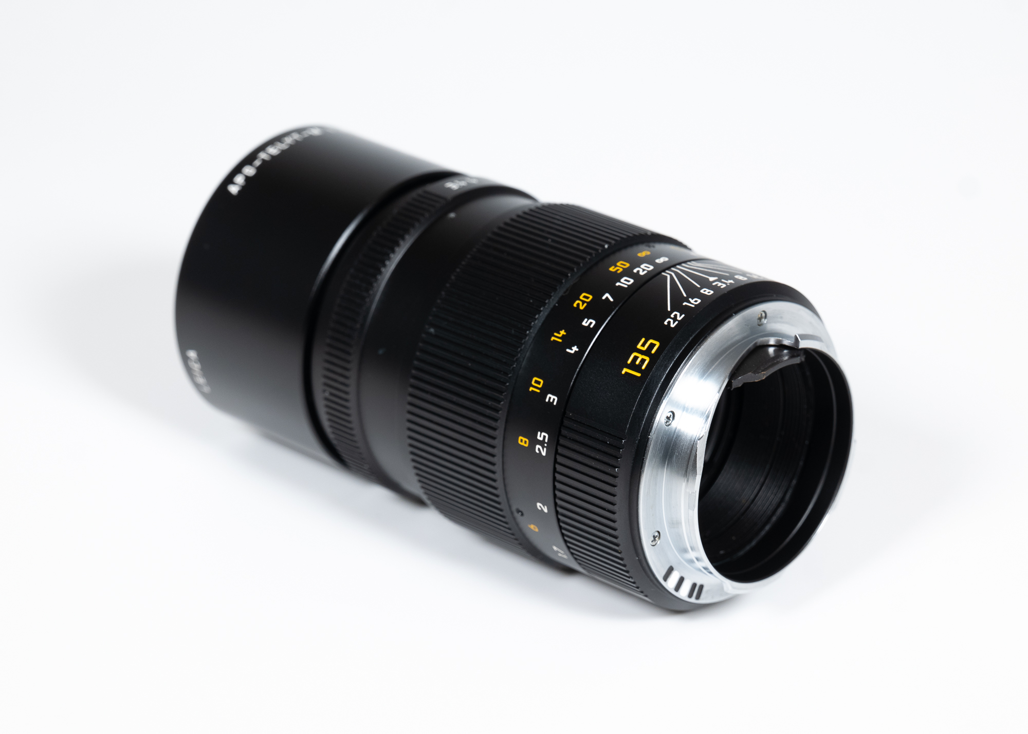 Leica APO-Telyt-M 1:3,4/135mm 