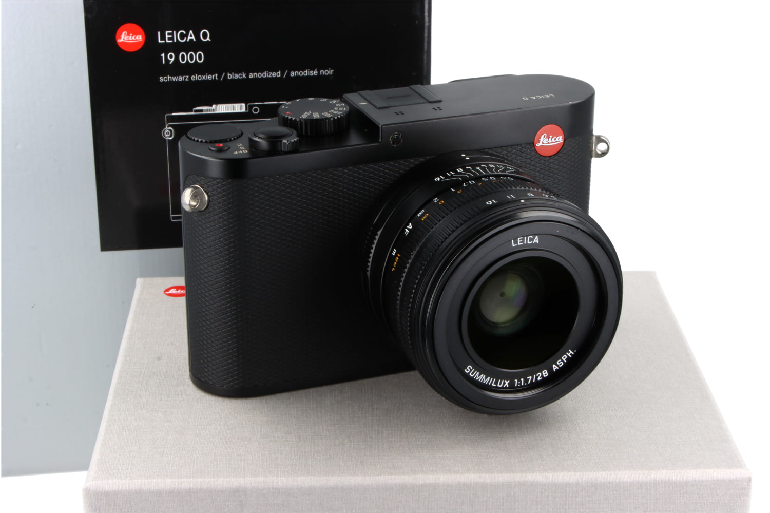 Leica Q Typ 116 Kit + Screen Protector (19000)