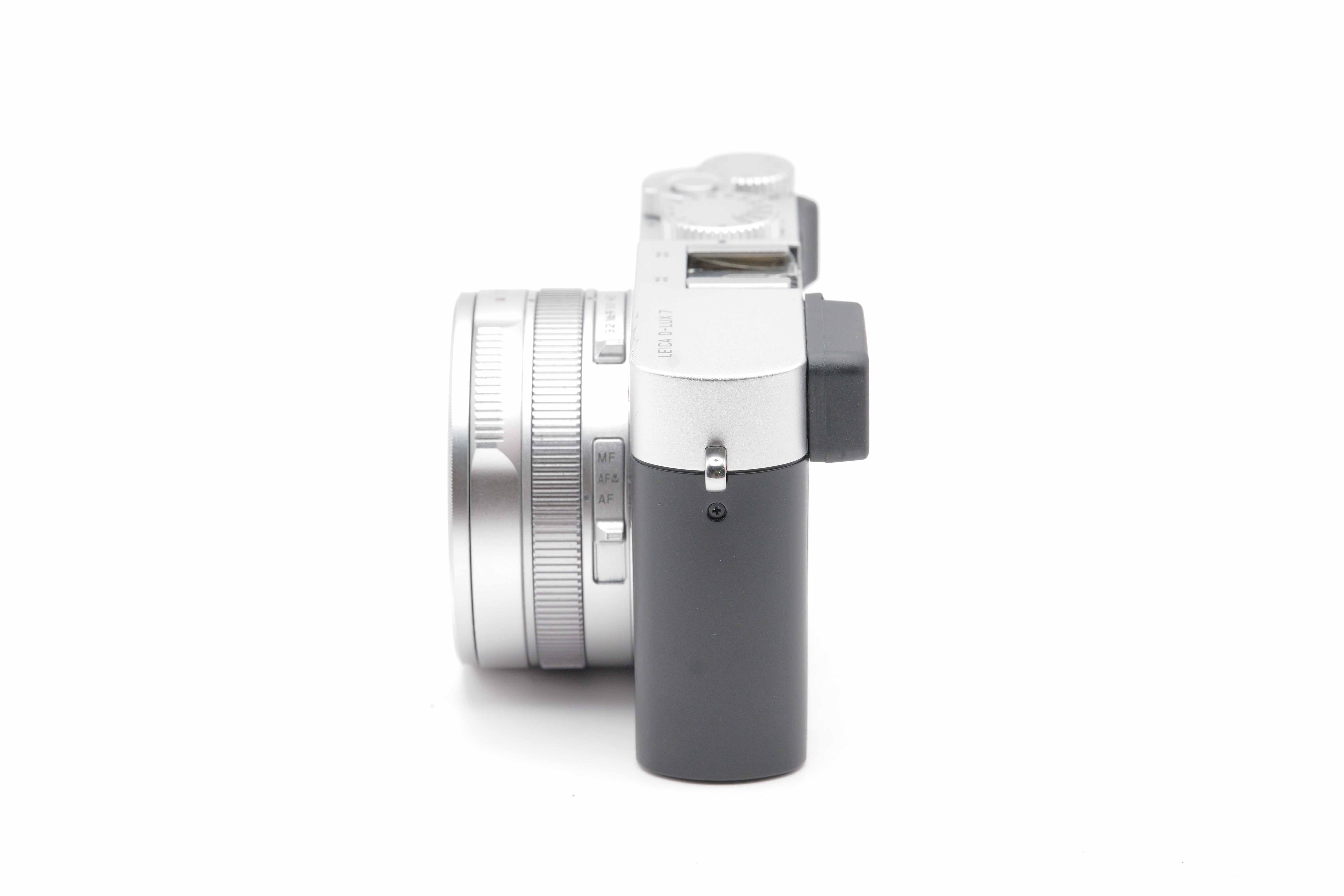 D-Lux 7 Silver (Typ 3952)