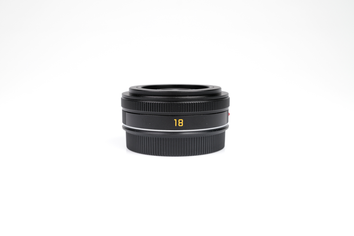 LEICA CL ´´URBAN JUNGLE by JEAN PIGOZZI´´