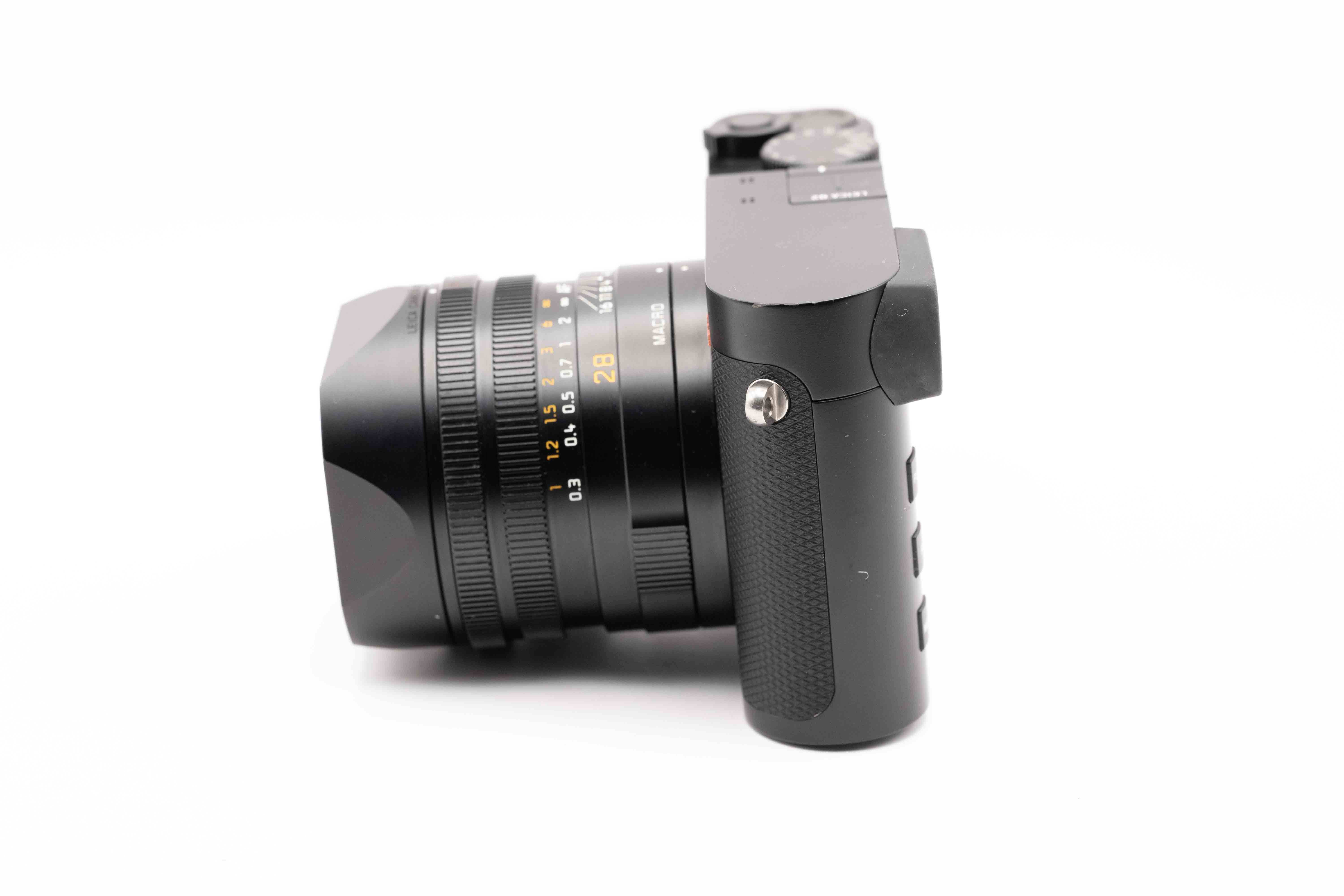 Q2, schwarz, Version E,U,JP