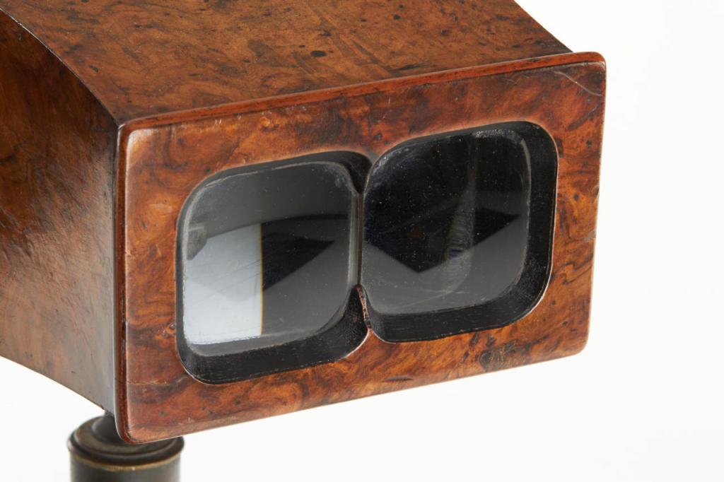 London Stereoscopic Co. Brewster-Pattern Viewer