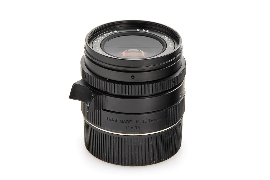 Leica Summicron-M 11604 2/28mm ASPH. black