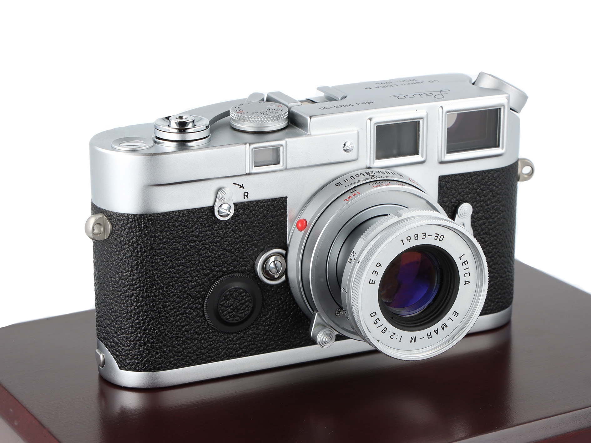 Kit Leica M6J + Elmar 2,8/50 M (10440) Kit Leica M6J + Elmar 2,8/50 M (10440)