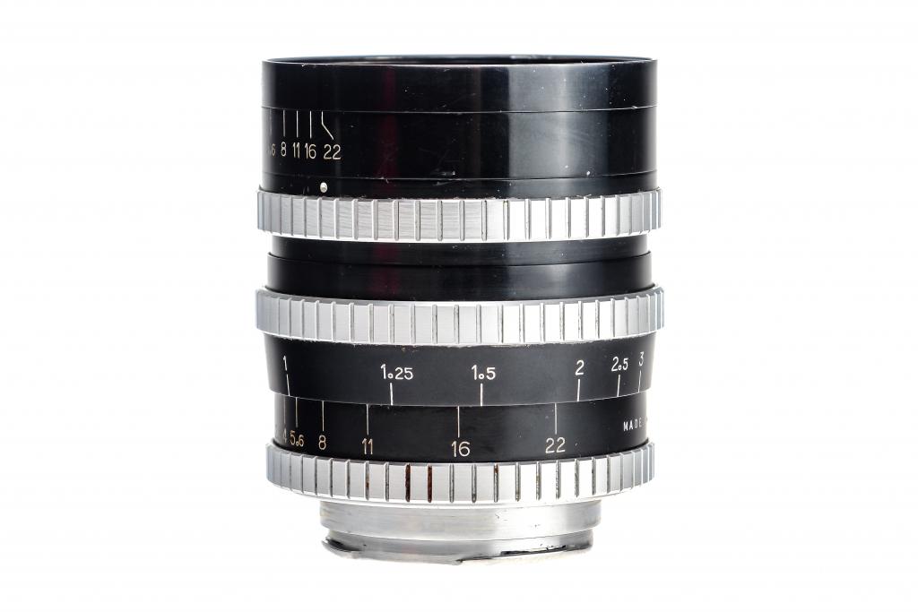 Angenieux f. Exakta 35/2,5 Retrofocus Type R1 Angenieux f. Exakta 35/2,5 Retrofocus Type R1