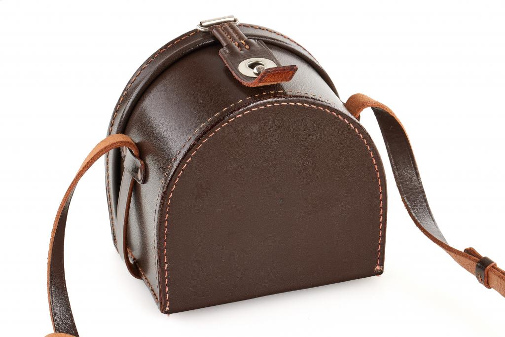 Leica ECOOG leather case for close focus Summicron Leica ECOOG leather case for close focus Summicron