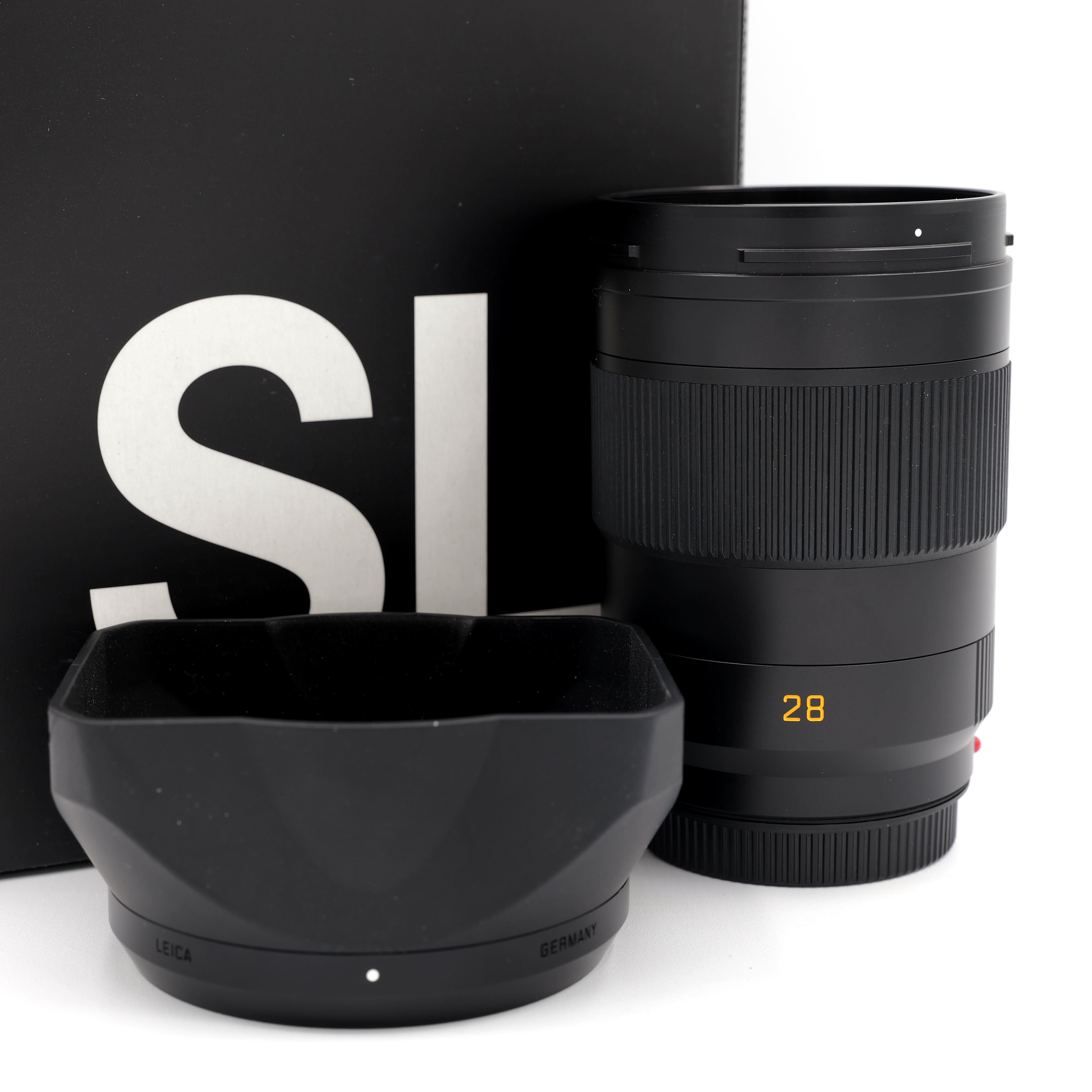 Leica APO-Summicron-SL 28  f/2 ASPH.