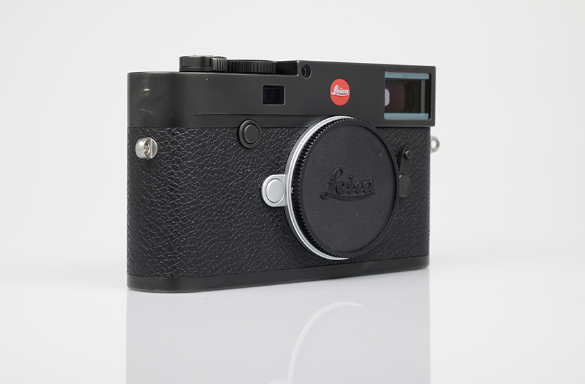 LEICA M10, black chrome-plated