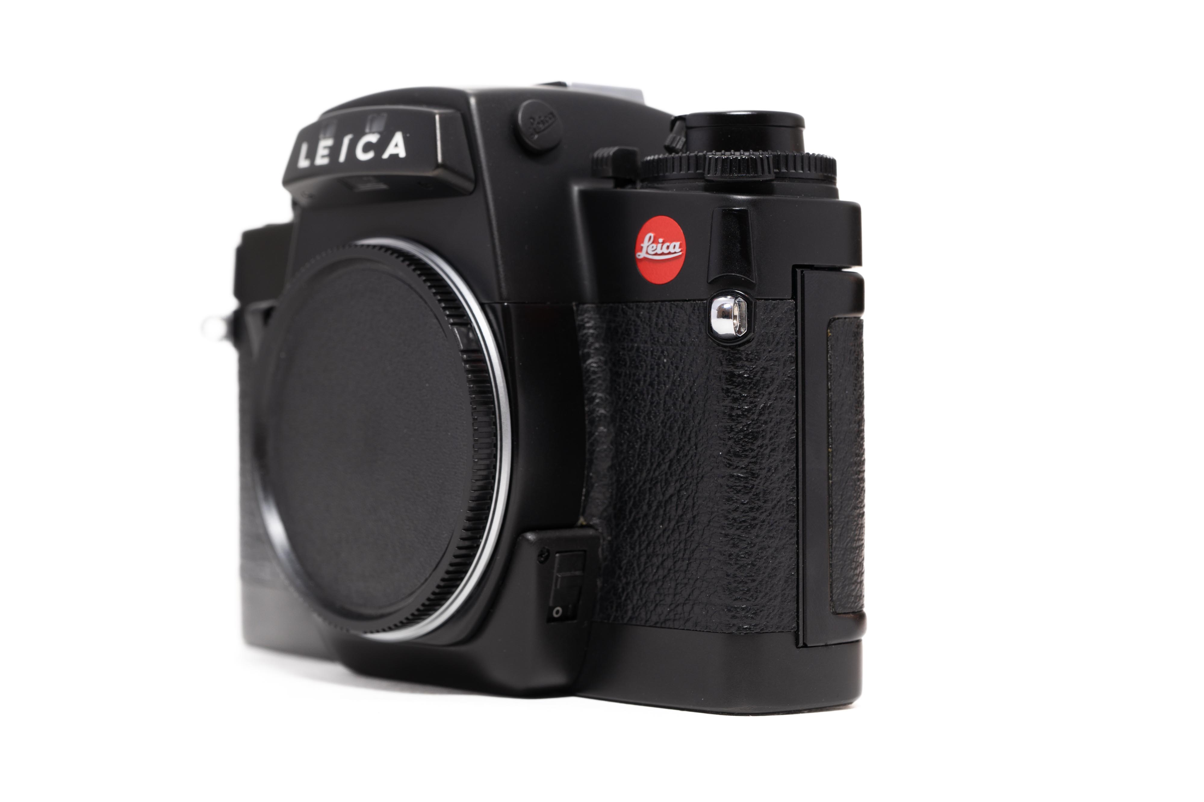 LEICA R7, black