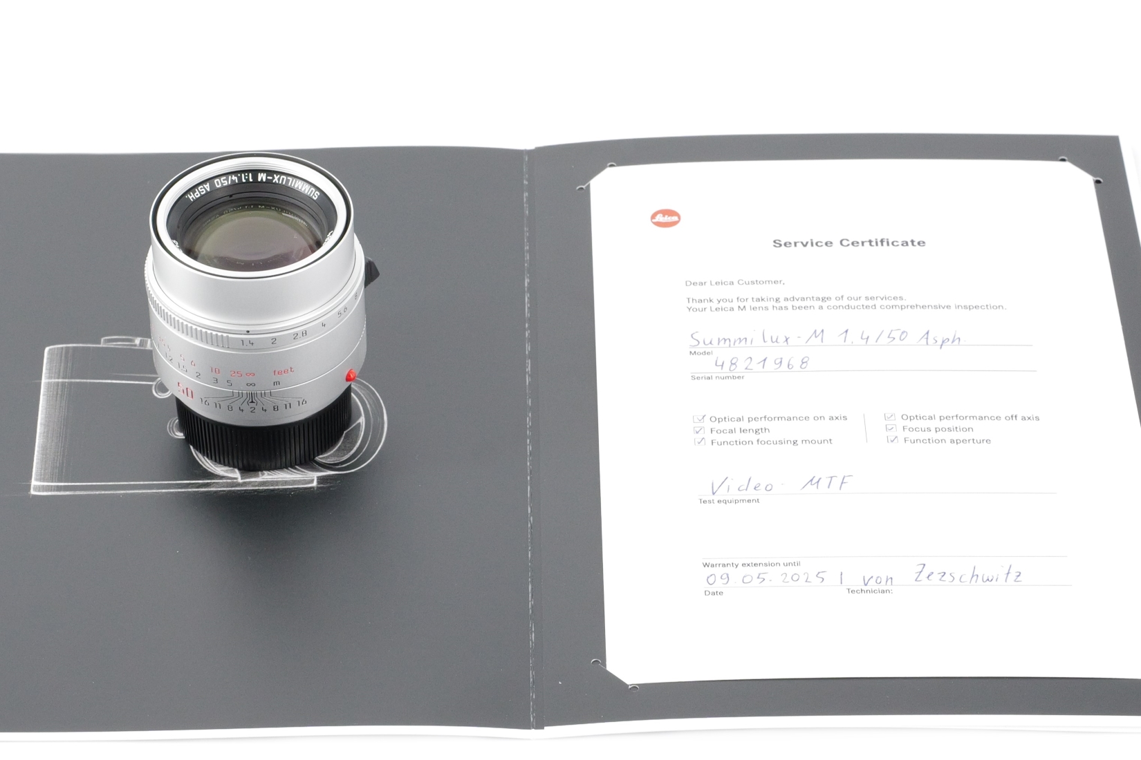 Summilux-M 1:1.4/50 ASPH., silbern eloxiert,11729