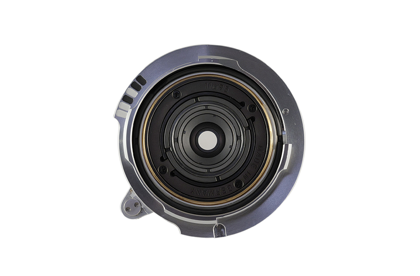 LEICA SUMMARON-M 5.6/28, silver chrome finish, 11695