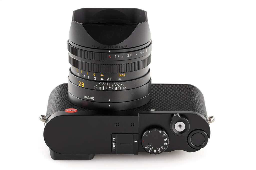 Leica Q3 19080 - with full guarantee