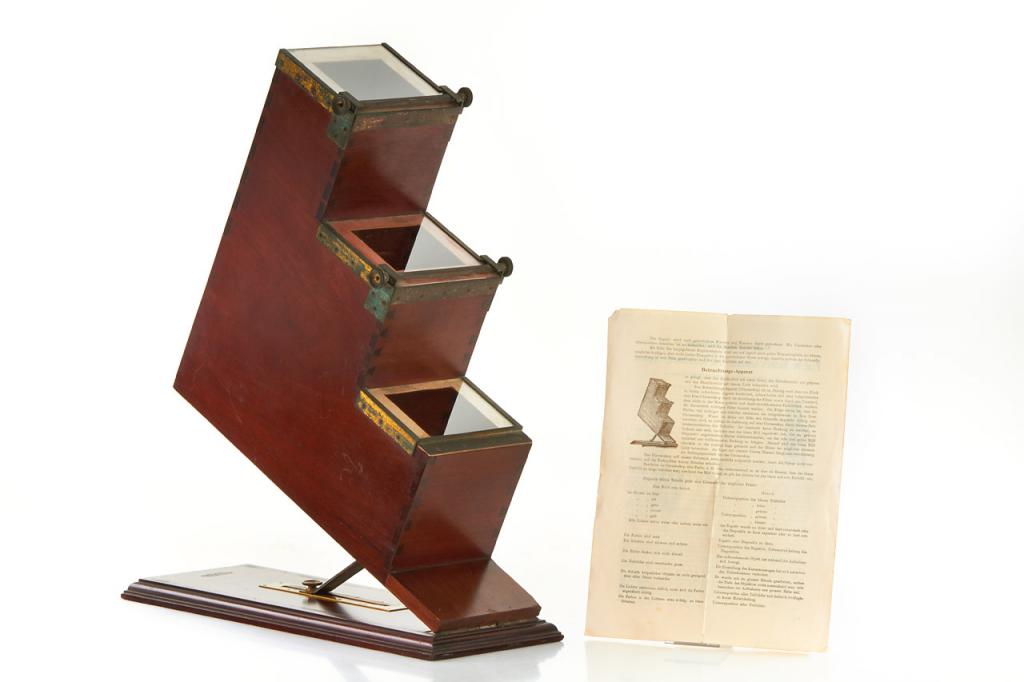 W. Bermpohl Dr. Miethe Chromoscope Viewer W. Bermpohl Dr. Miethe Chromoscope Viewer